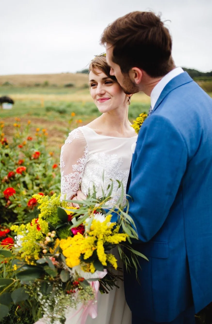 DIY Bridal Bouquet, Photo by Onethirtynine Photography