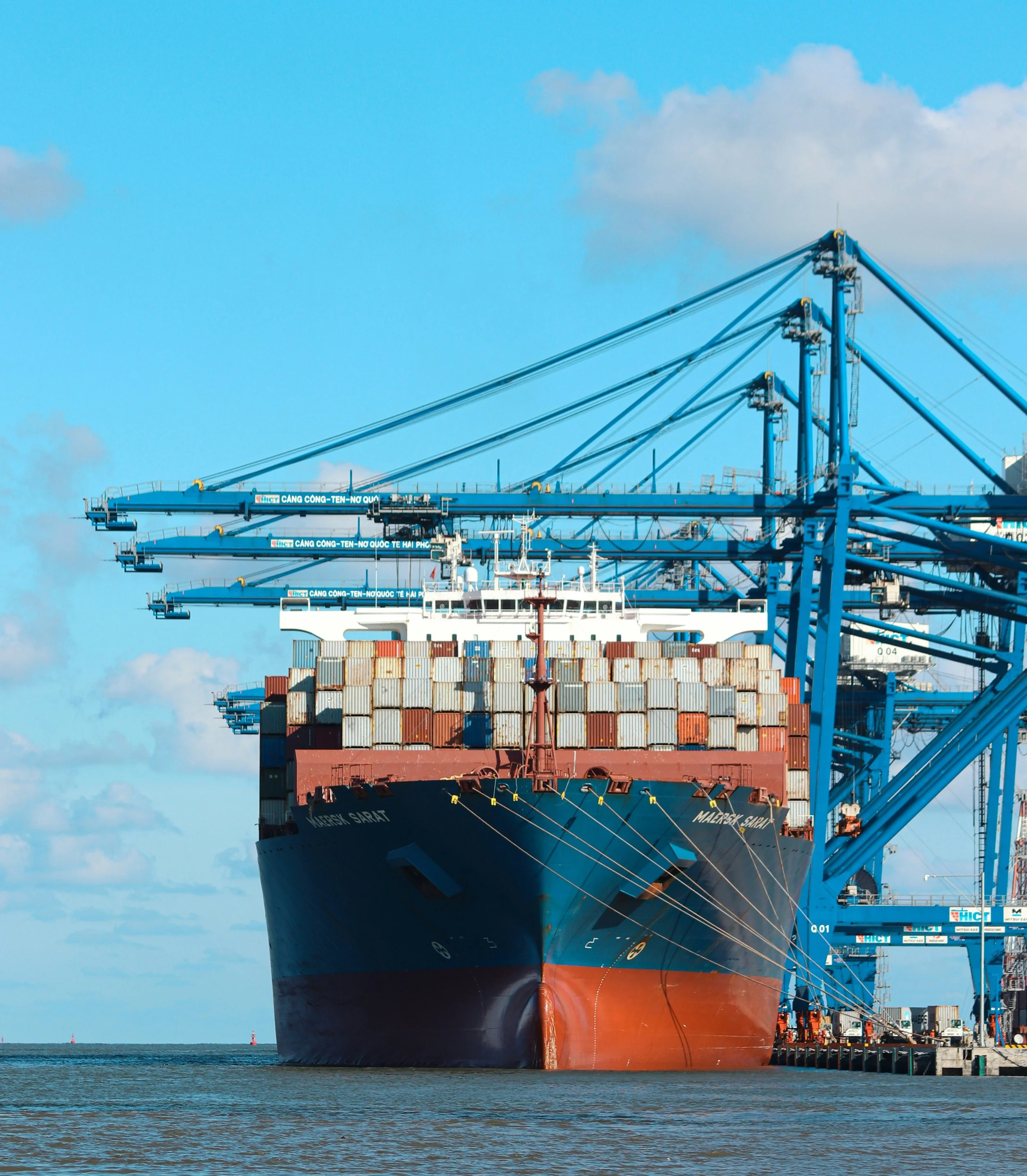 Demurrage and Detention Fees: What to Do When Port Delays Aren’t Your Fault