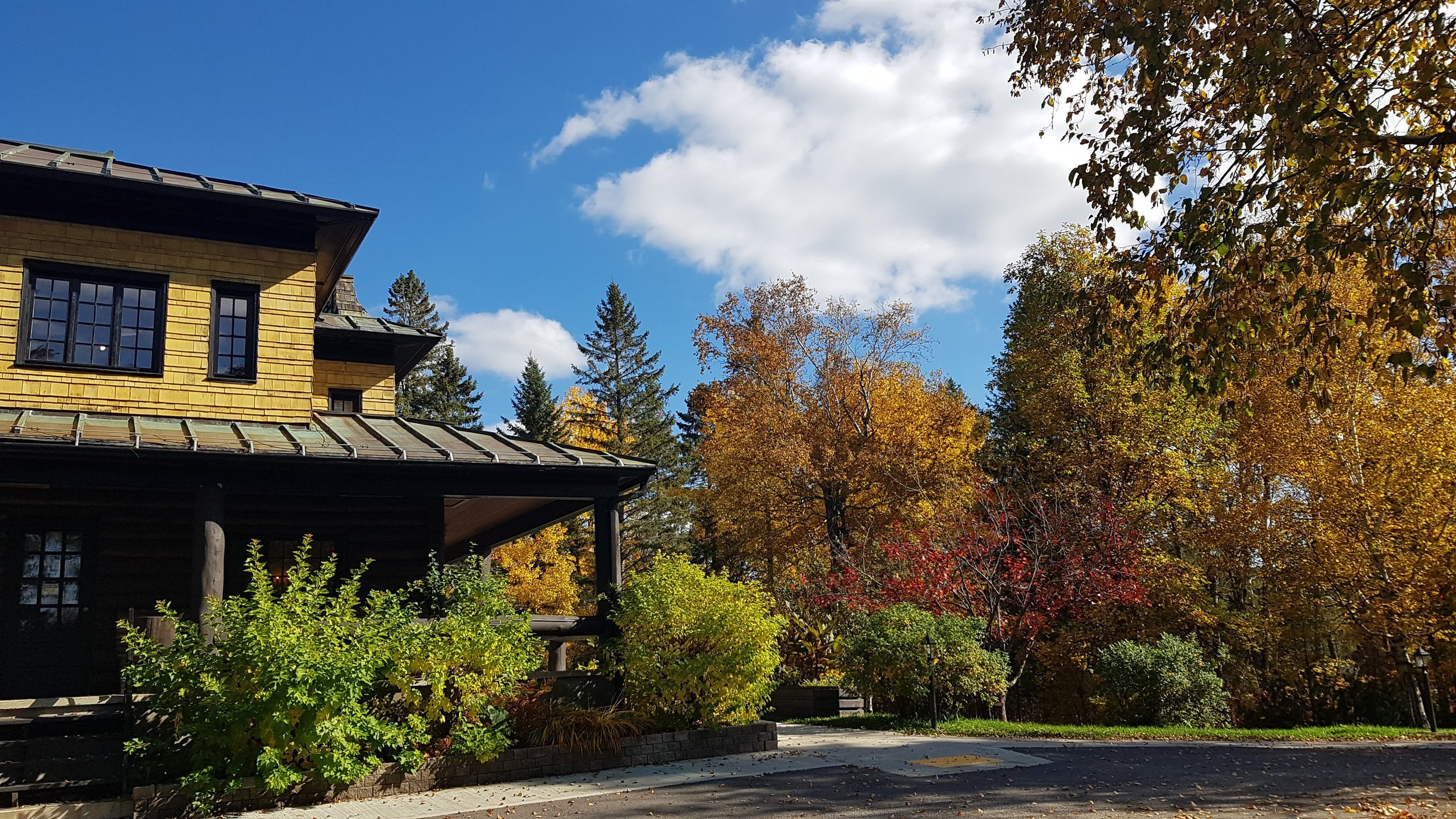 A Beautiful fall exterior shot of the Chateau
