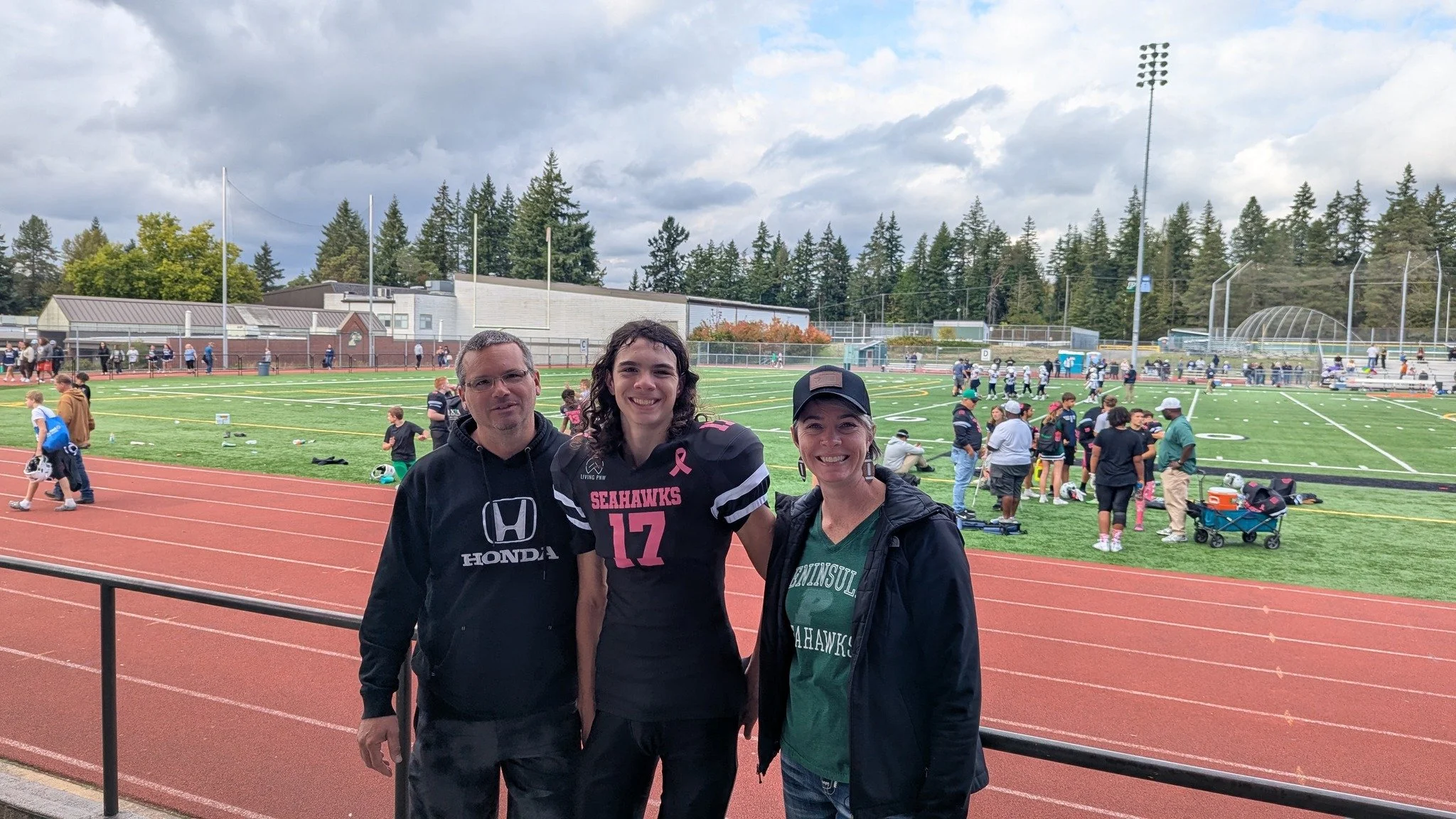 Saturdays are for football! #gohawks