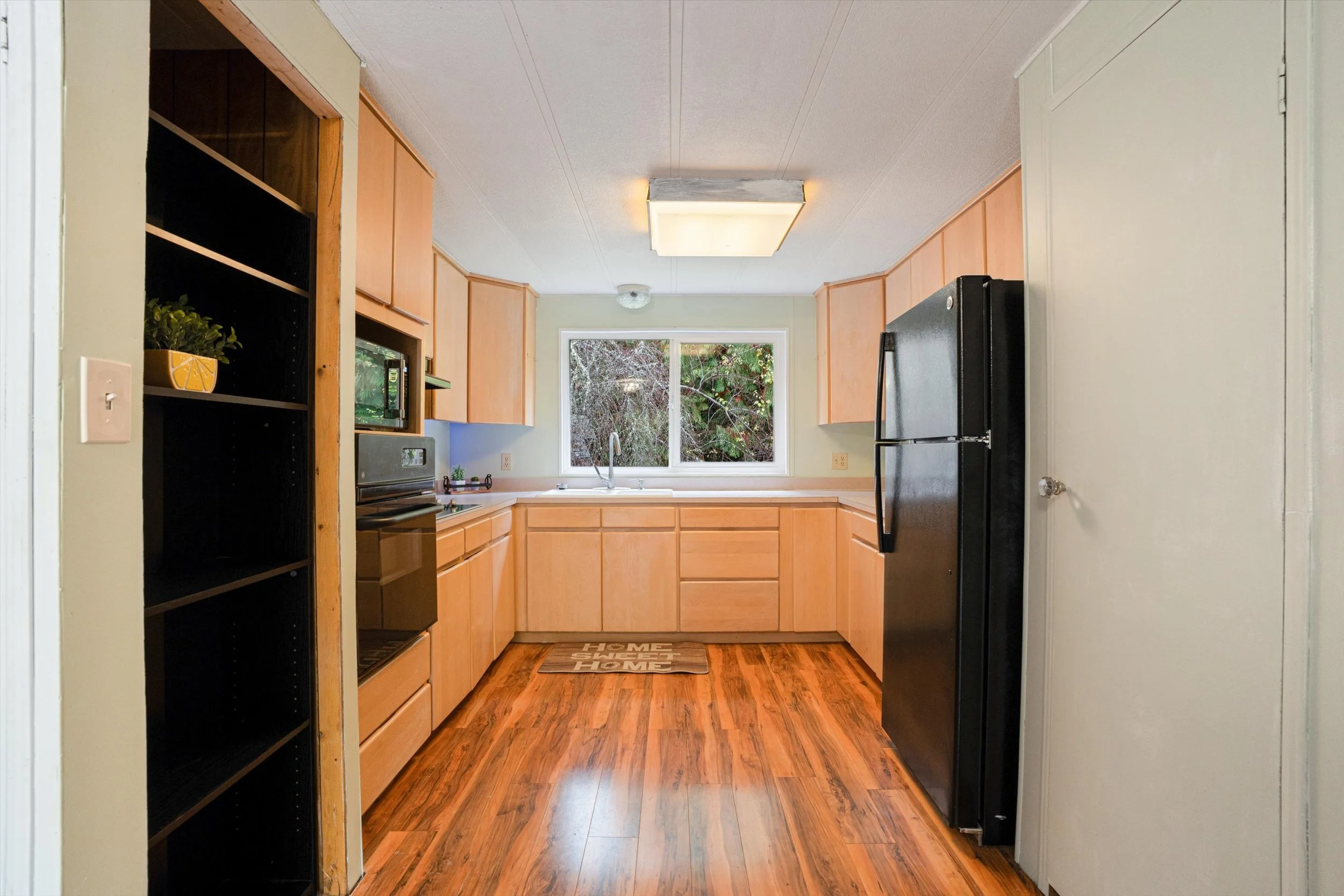 11-1916KPHNW-00419.jpg