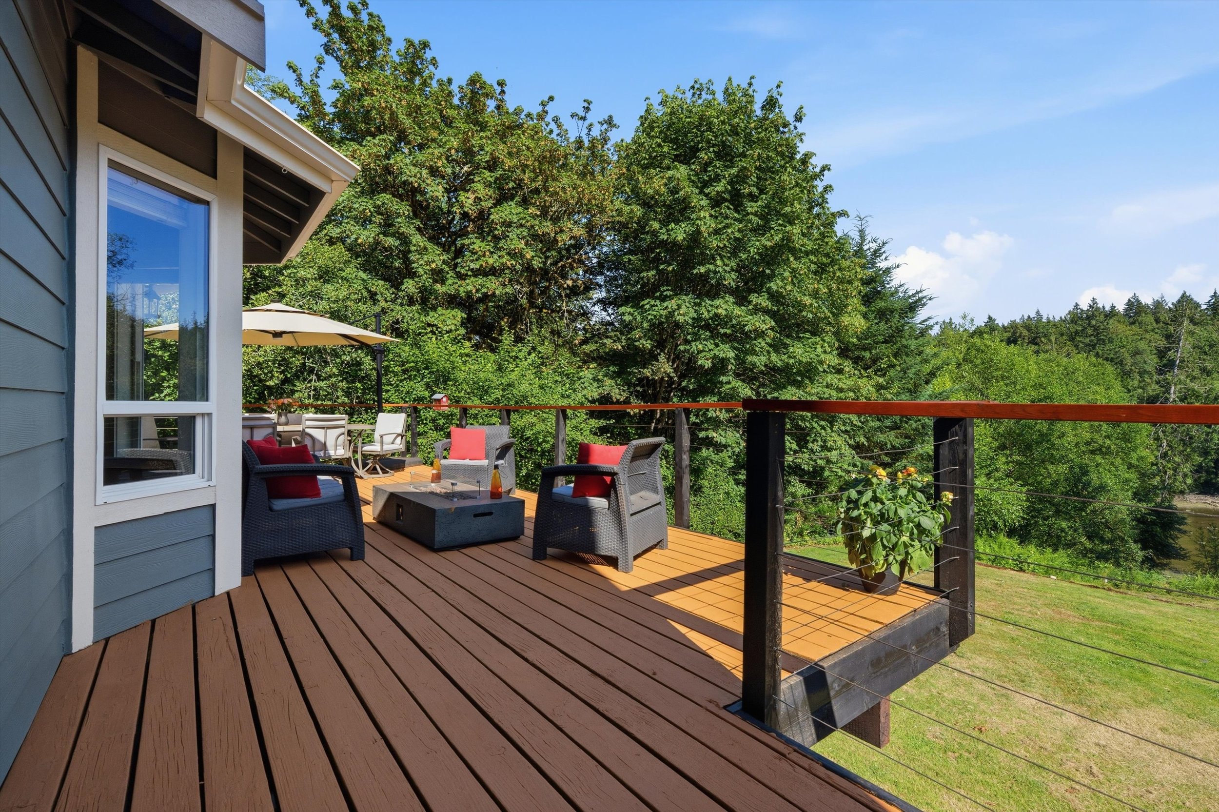 22-6317CrescentBeachRD-09442.jpg
