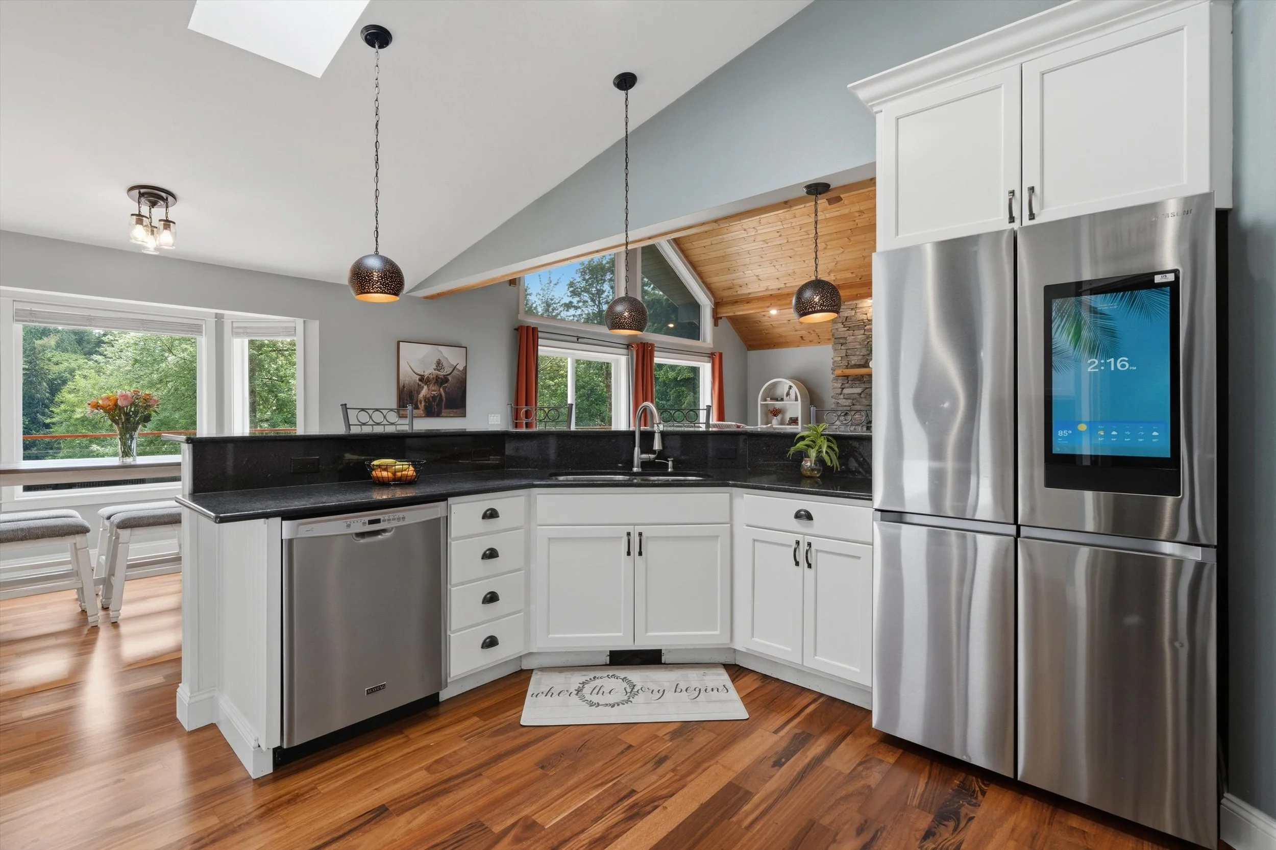 33-6317CrescentBeachRD-09259.jpg