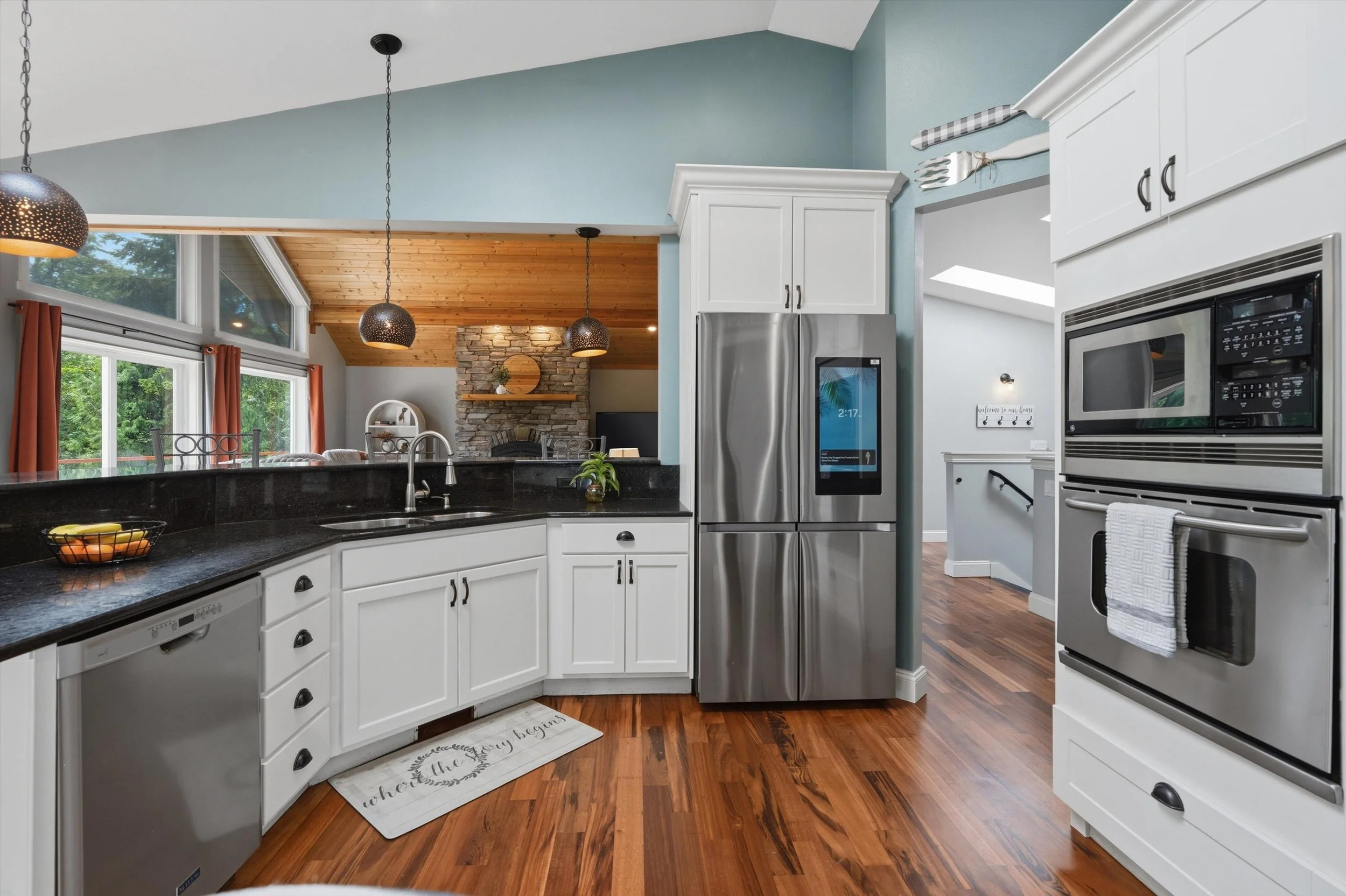 35-6317CrescentBeachRD--8.jpg