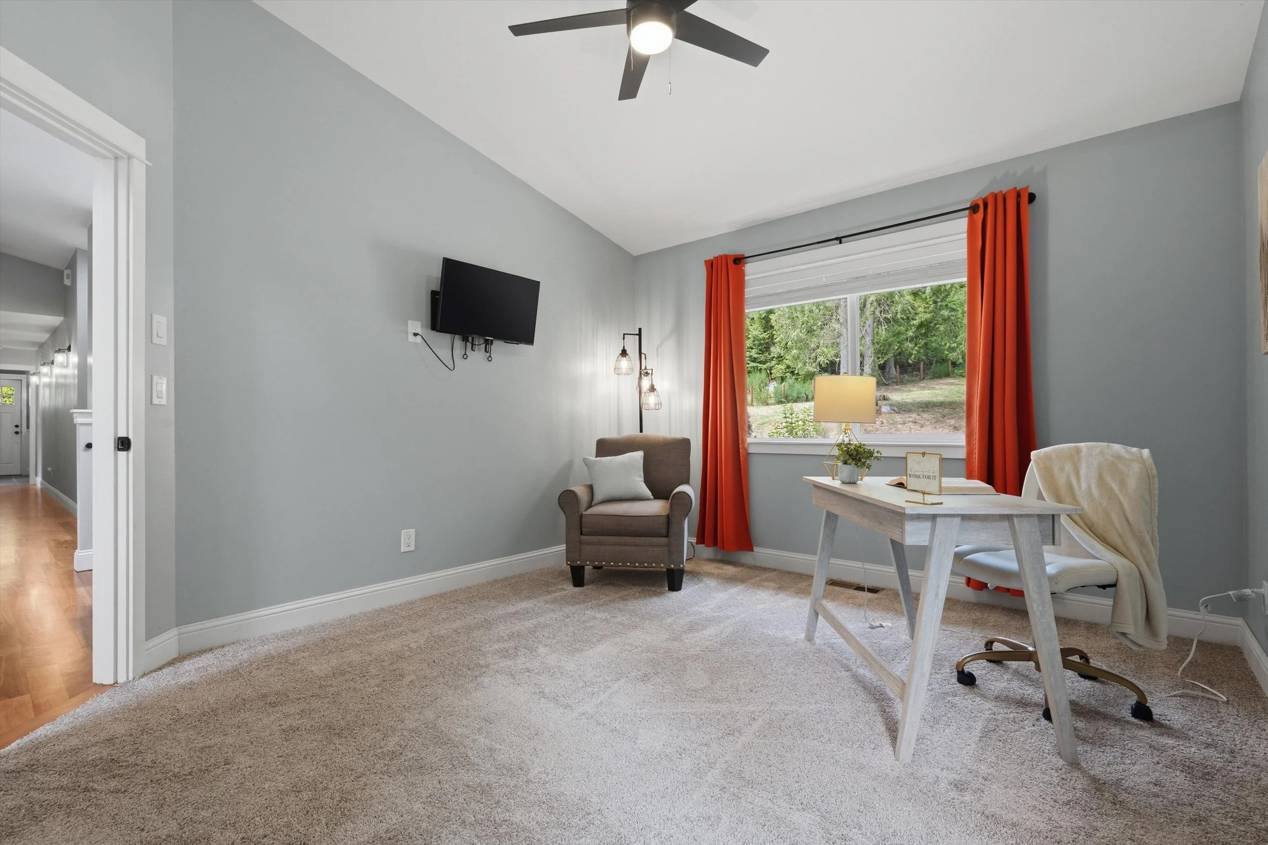 37-6317CrescentBeachRD--4.jpg