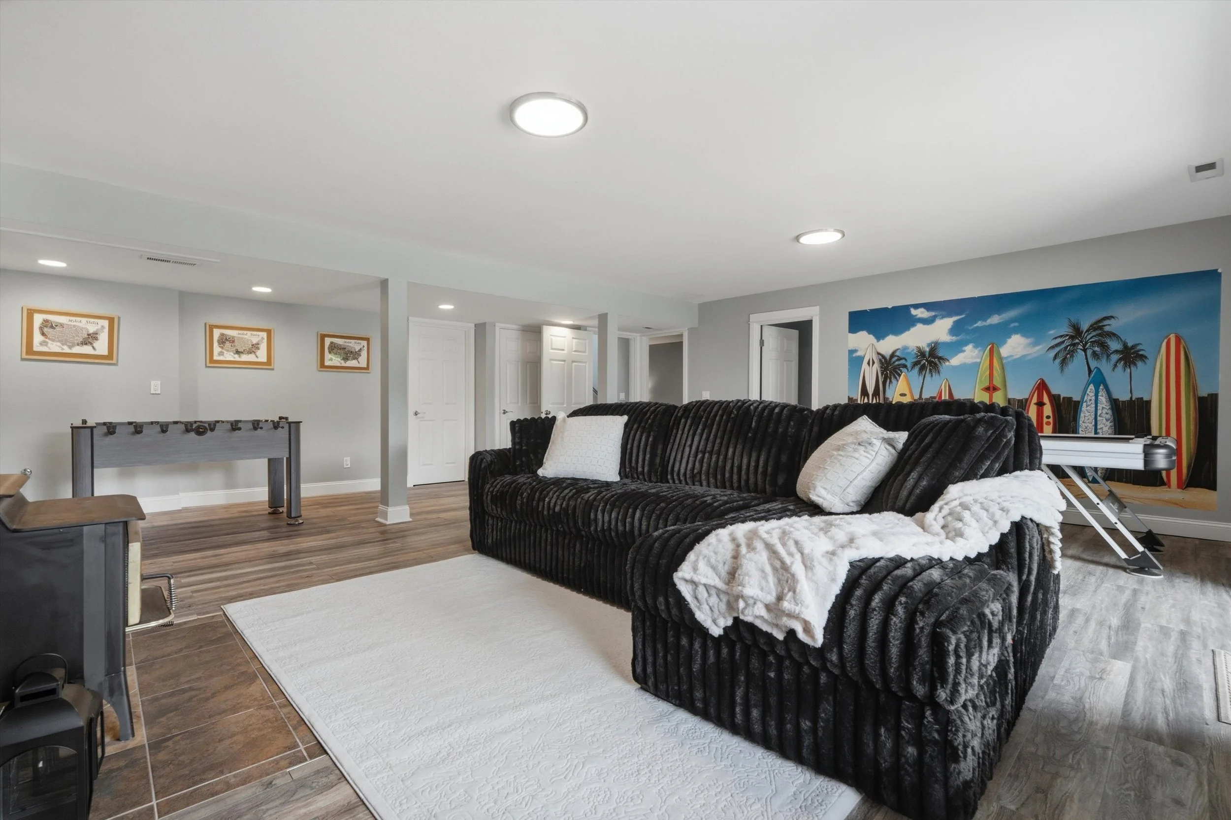 52-6317CrescentBeachRD-09391.jpg