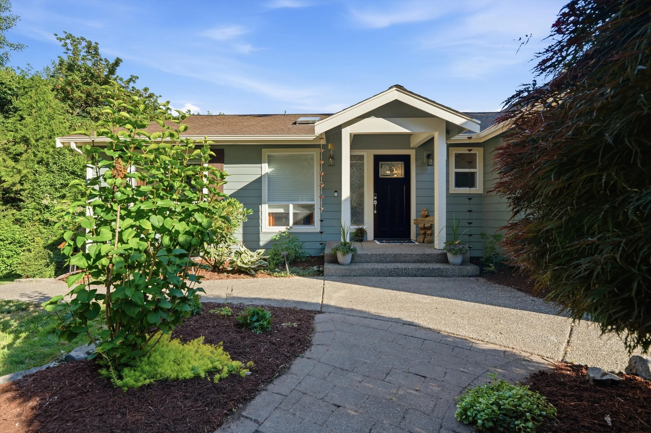 02-6317CrescentBeachRD-09541.jpg
