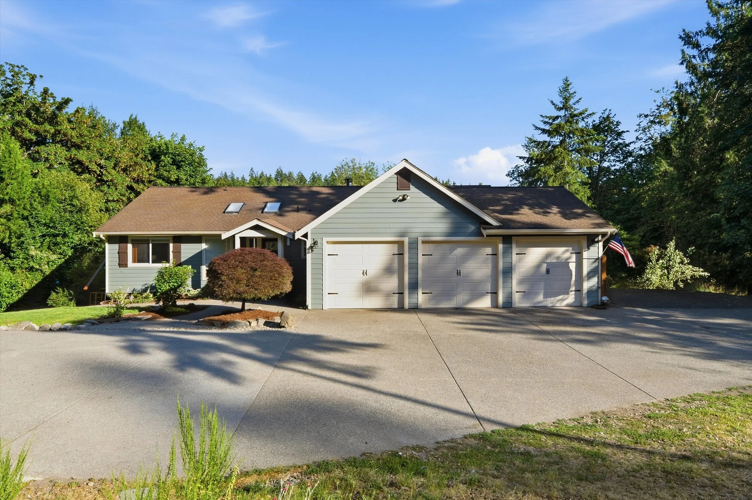 06-6317CrescentBeachRD-09535-2.jpg