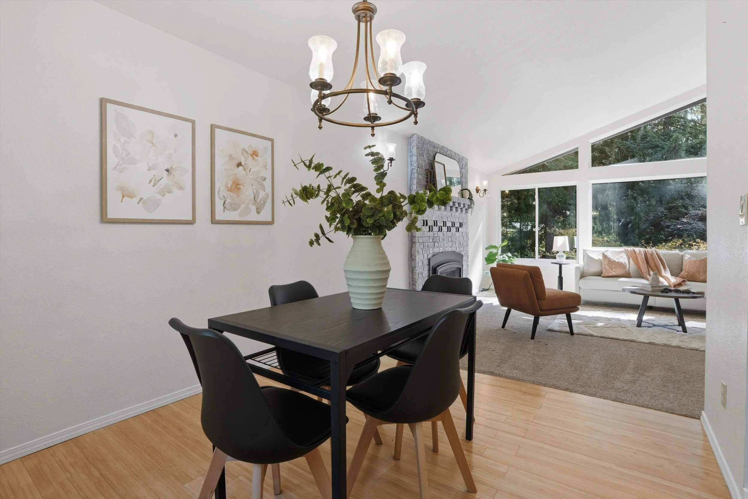17-21121LittleRudeAve-01858.jpg