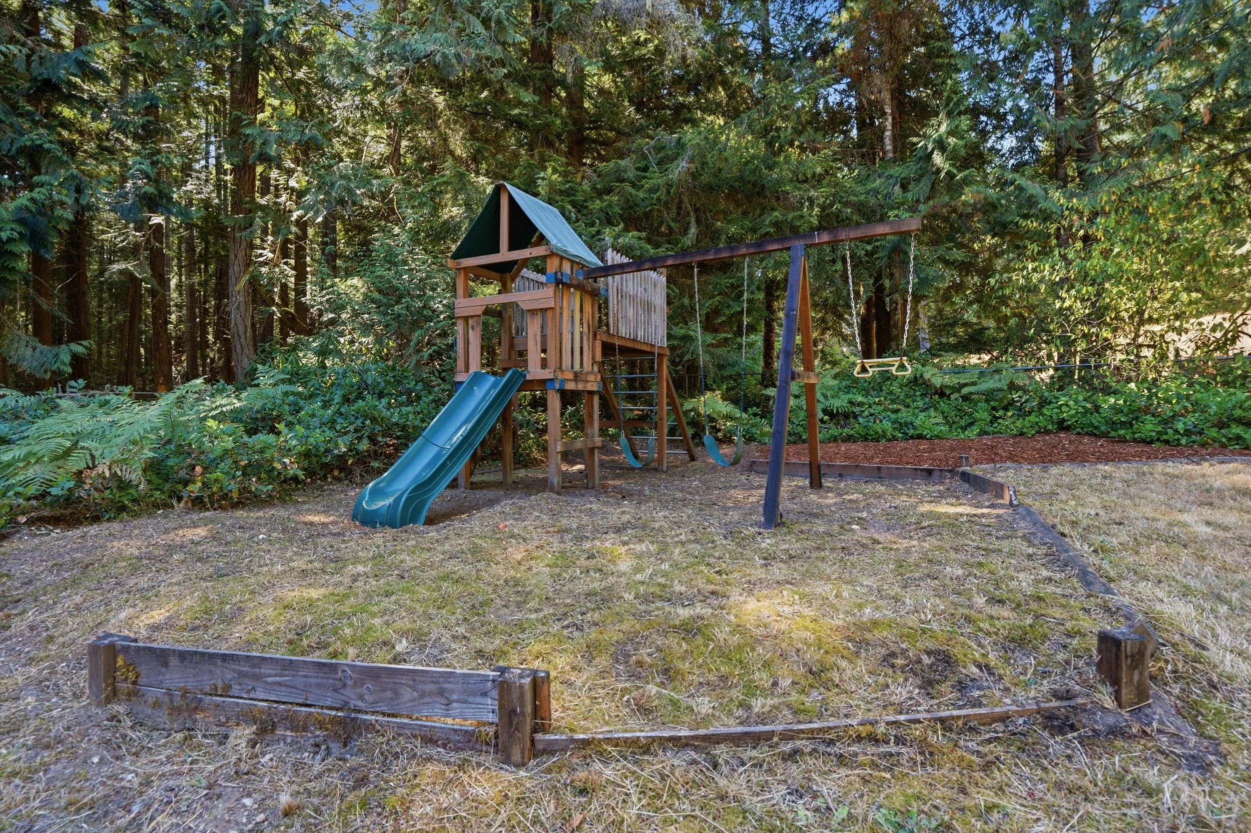 53-21121LittleRudeAve-01945.jpg