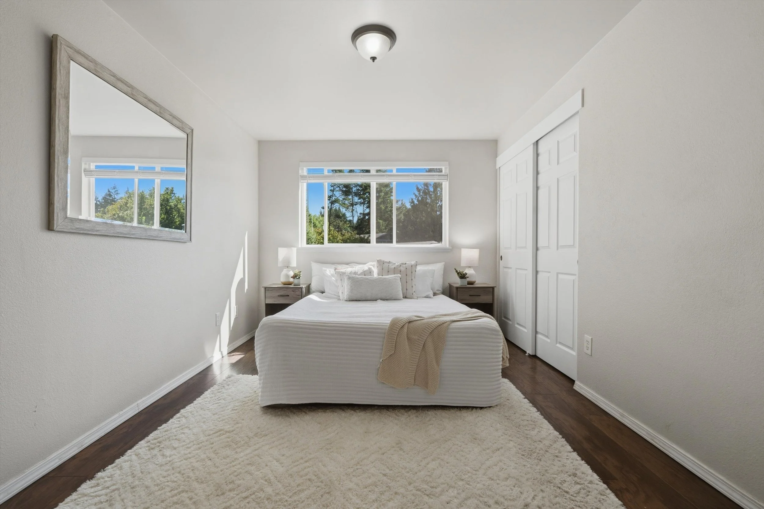 25-14320EnglewoodDrive-03415.jpg