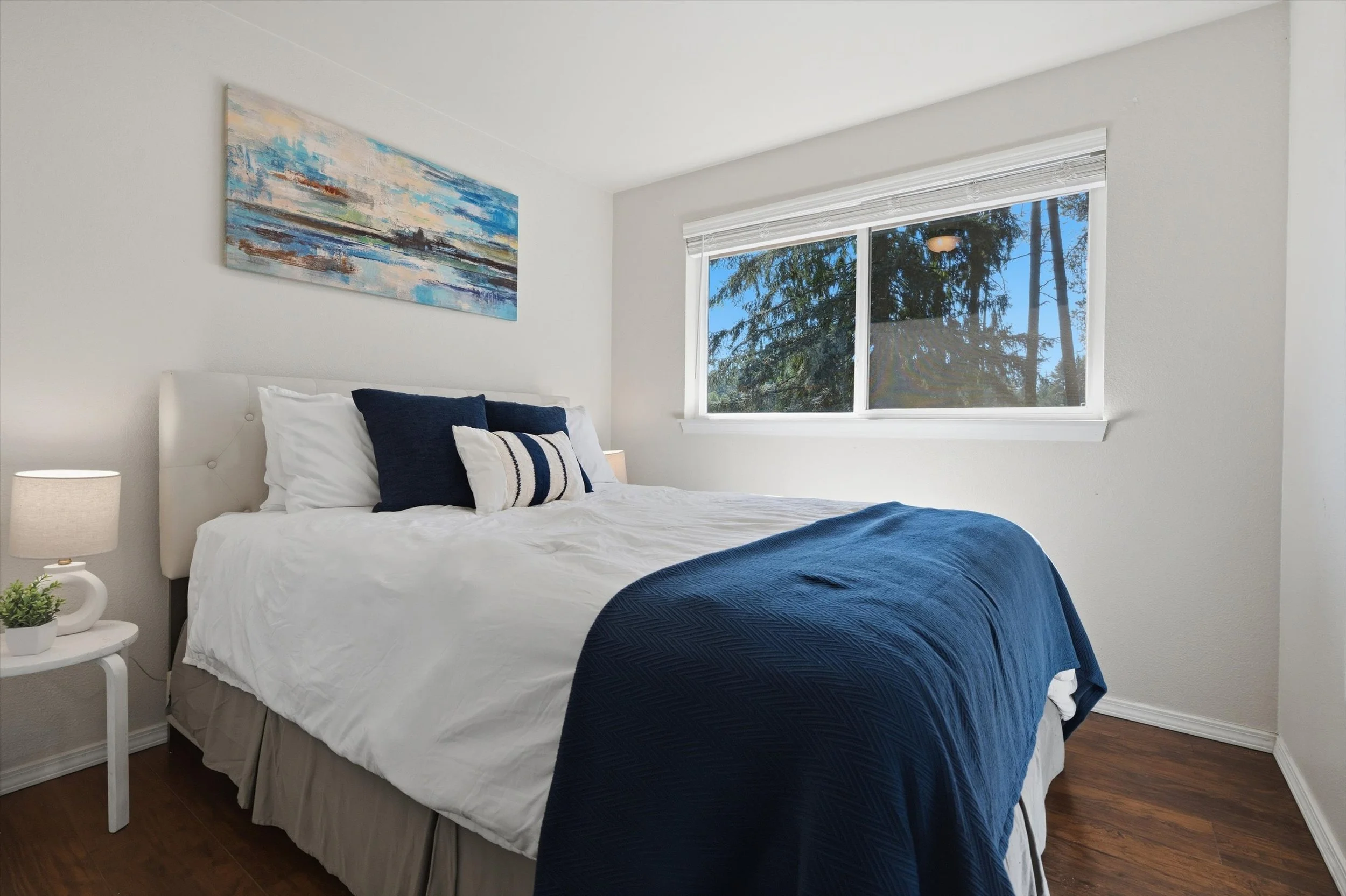 27-14320EnglewoodDrive-03385.jpg