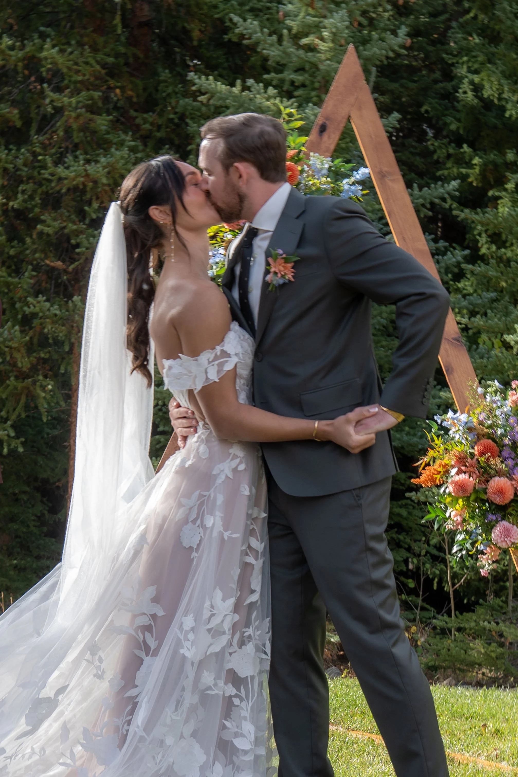 Colorado Wedding Photographer | Copyright Rezz Studios | Breckenridge Colorado-362.jpg