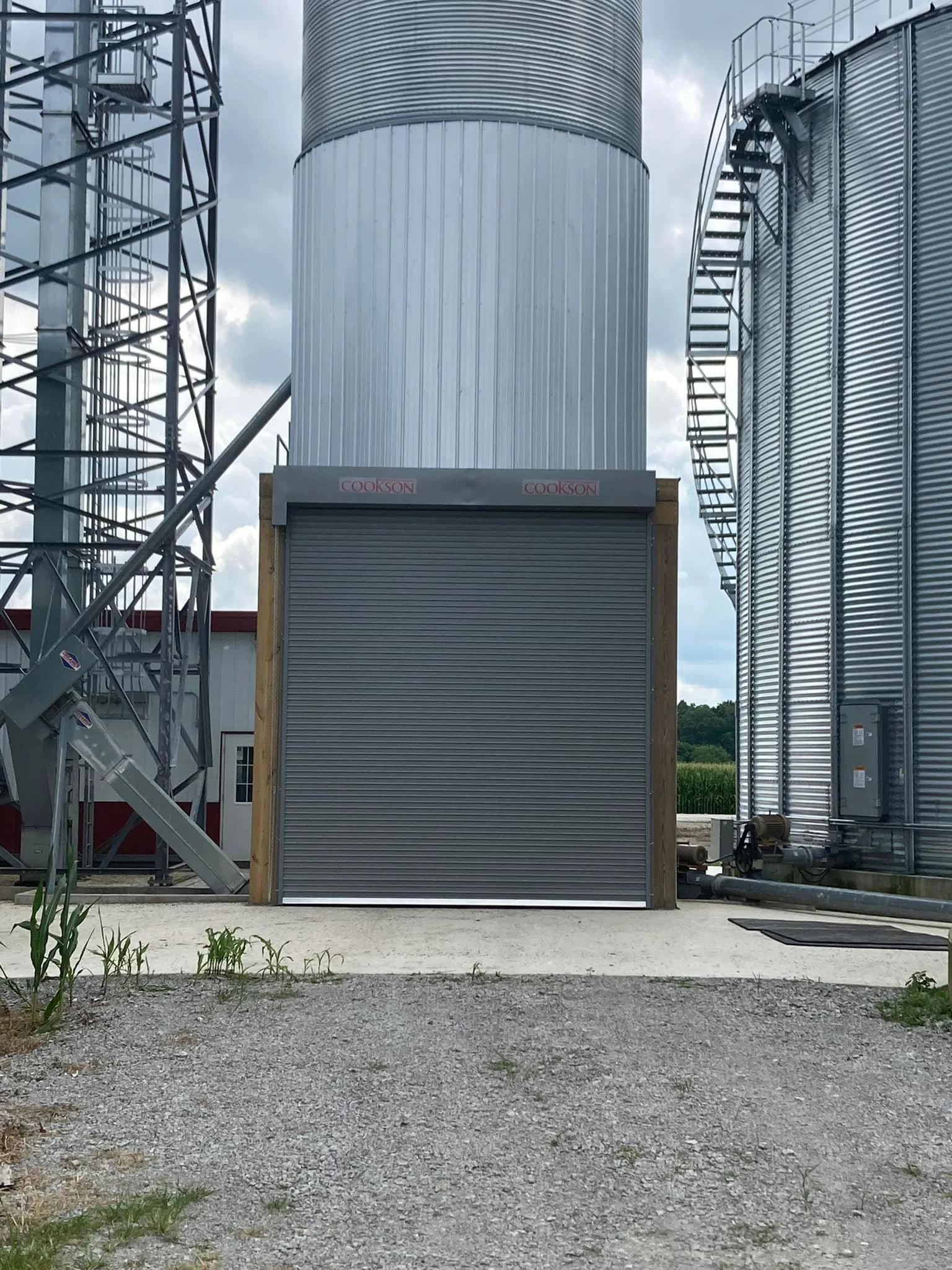 Steel Garage Doors: Durability, Styles, and What to Expect