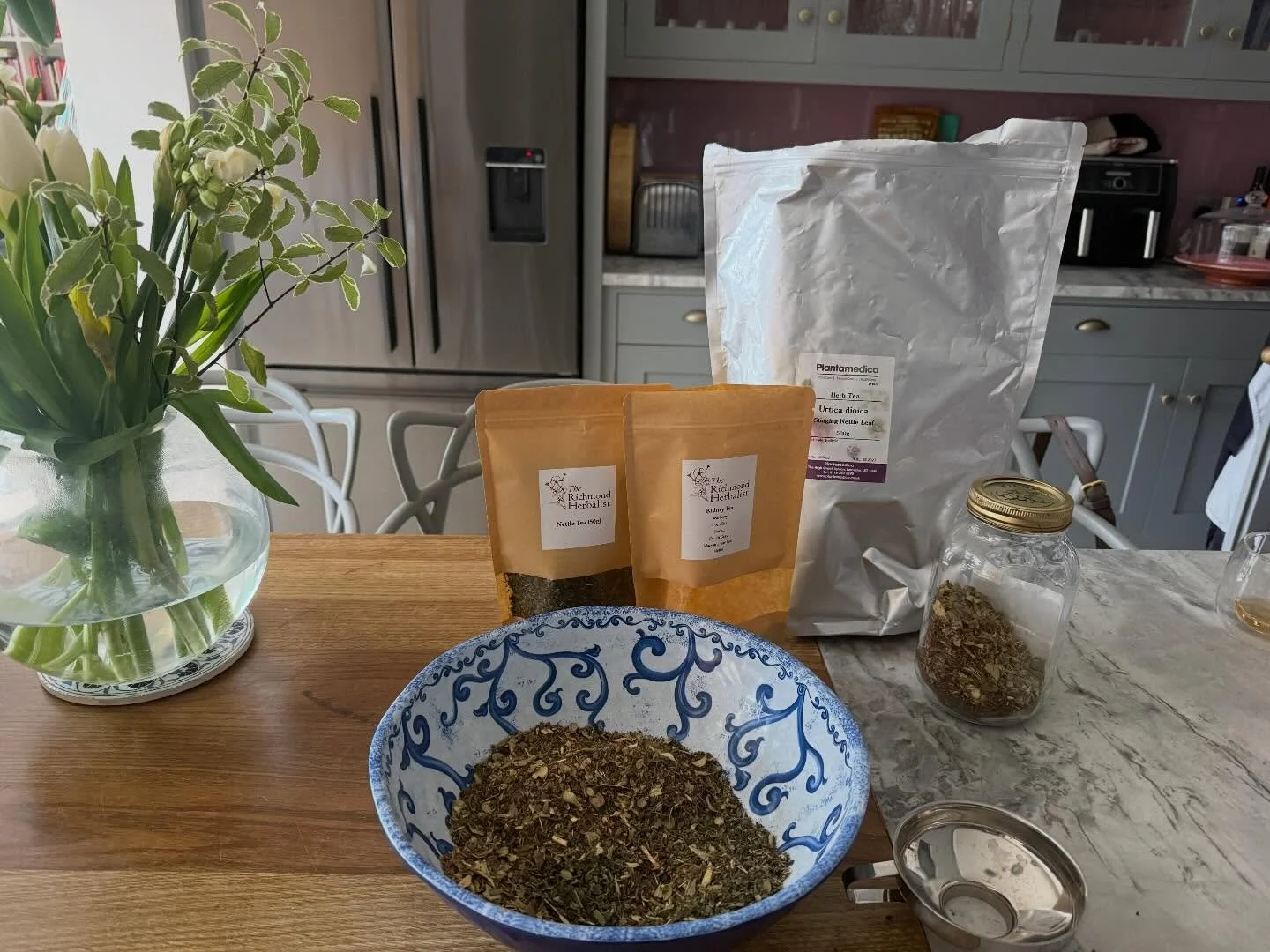 I&rsquo;m working mainly with nettle leaf today, such a versatile herb. I&rsquo;ve made up a bag of nettle tea for a patient with arthritis who is taking pharmaceuticals - so I&rsquo;m loathe to add a tincture to her list of daily medications. In thi