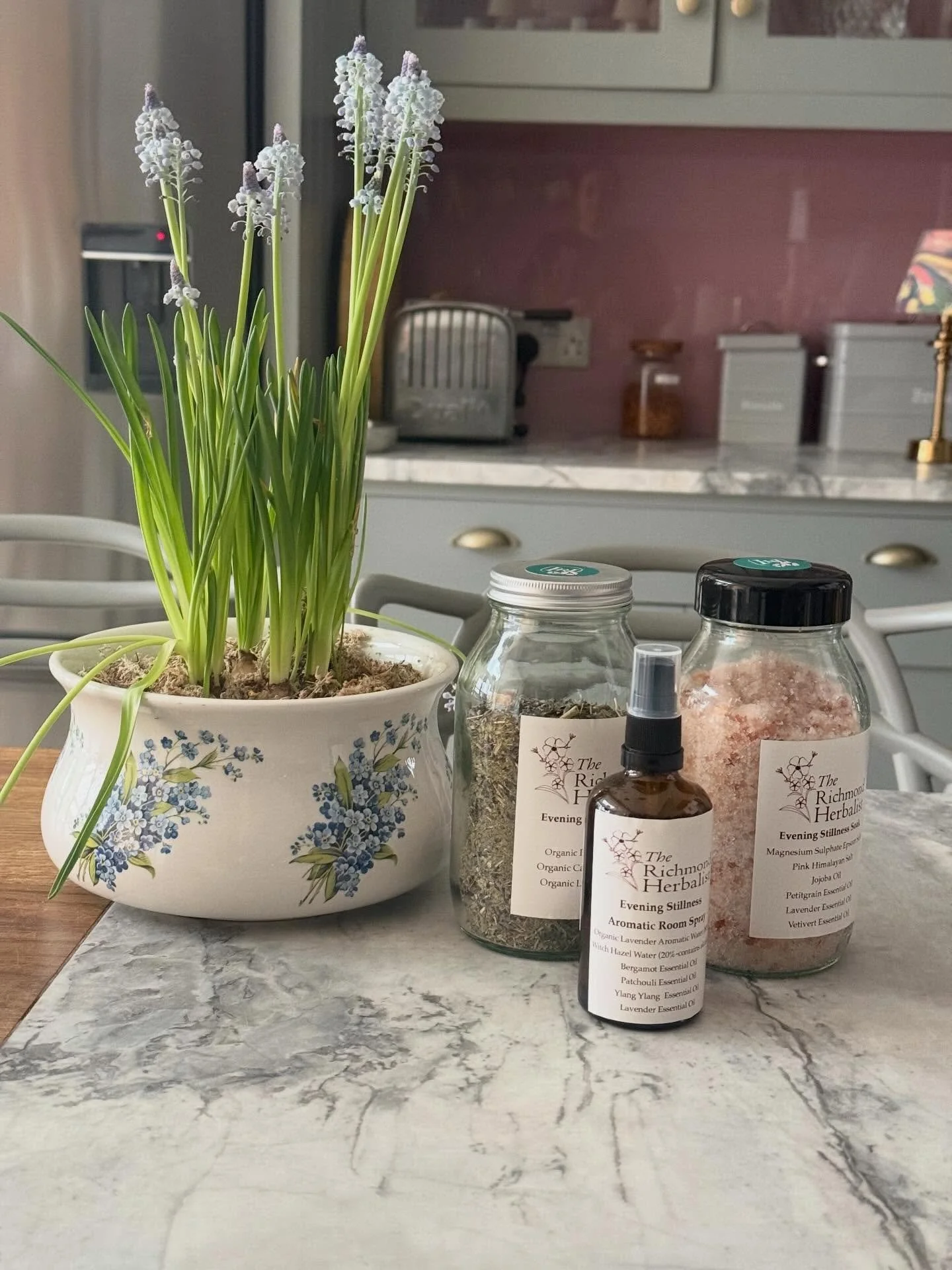 Mother&rsquo;s Day gift sets available, boxed or bagged, online from www.therichmondherbalist.co.uk or message me for free local delivery before the weekend. Does your mother need more focus, flow or stillness in her life? Each set contains a jar of 