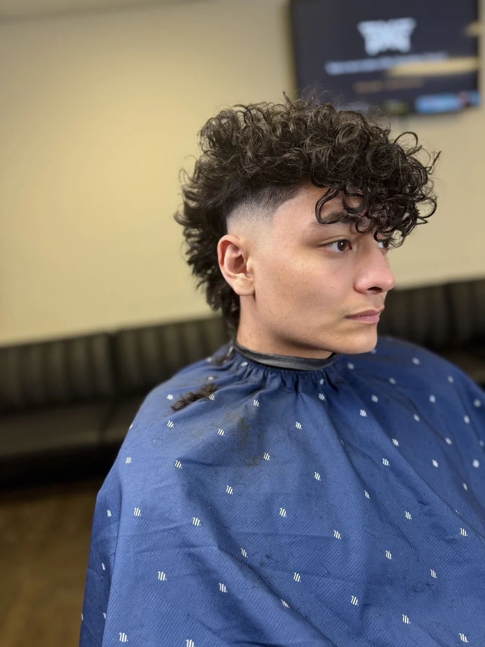 Precision men's haircut at Elegance Barber Lounge
