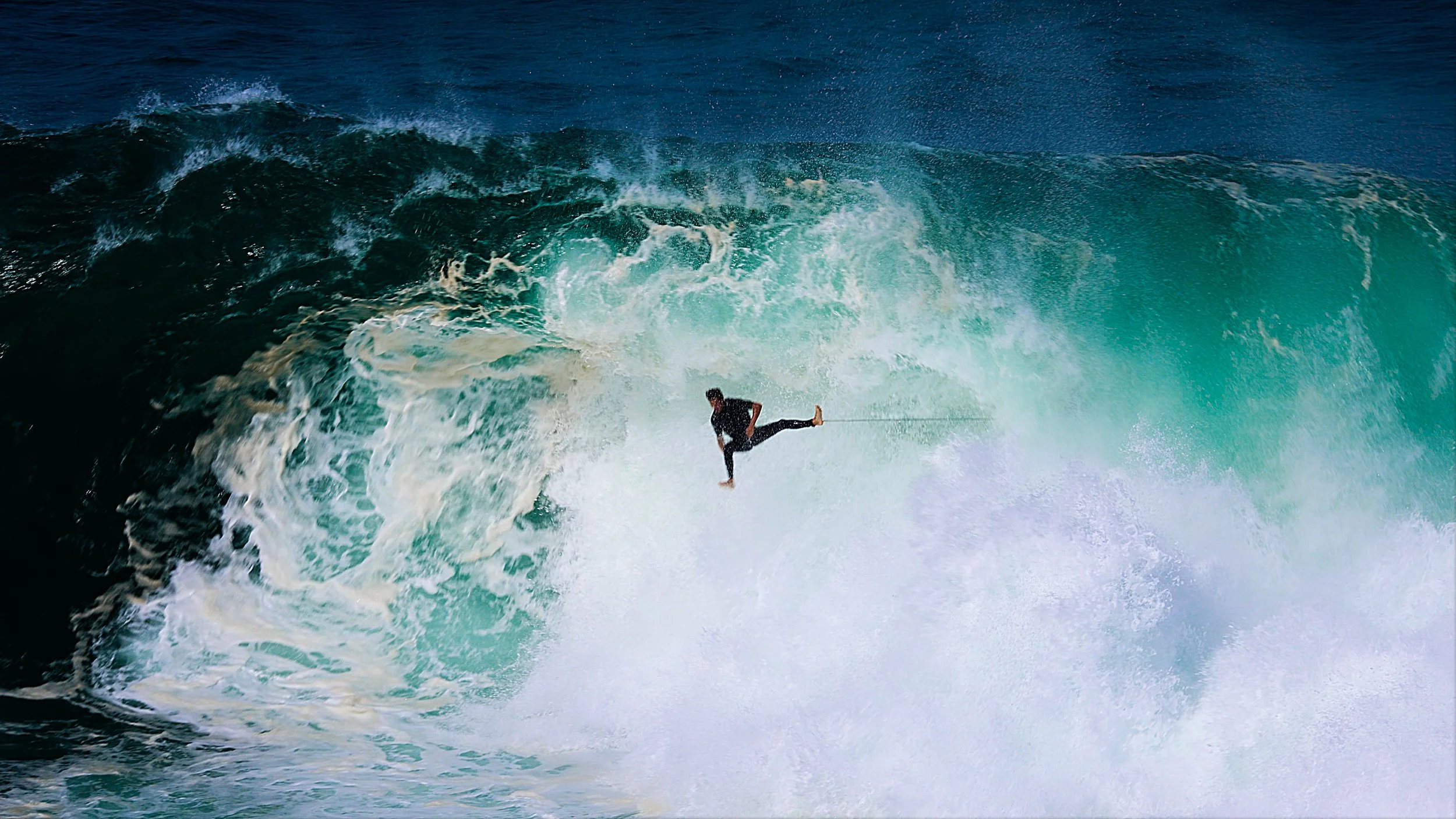 Surfline x Max McGuigan