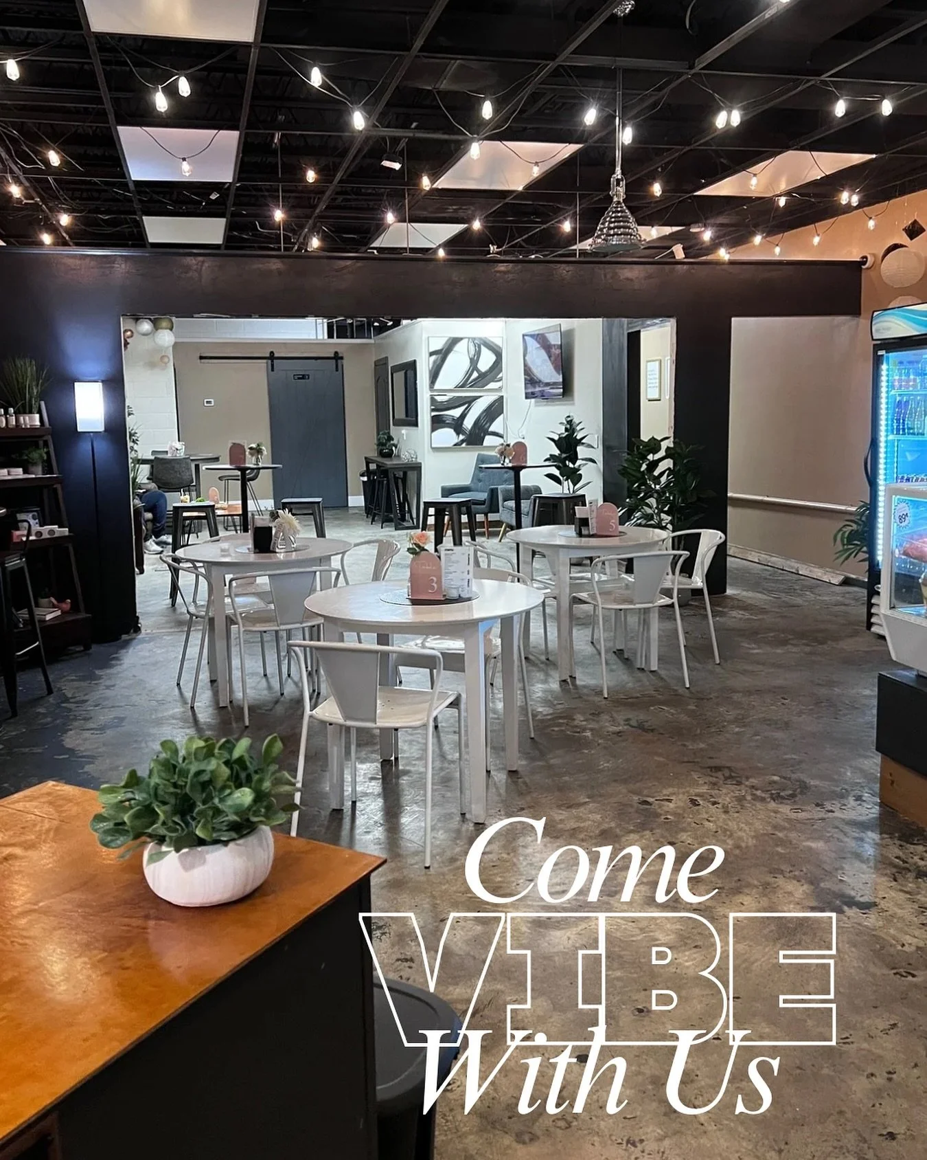 Stop by Savor the Moment Dessert Bar this First Friday for an evening of love, laughter, and community vibes featuring complimentary cocktails and mocktails, hosted by Mr. Josh Sauls of @in.tune.123 

🕕 6:30&ndash;9:30 PM
📍 Savor the Moment Dessert