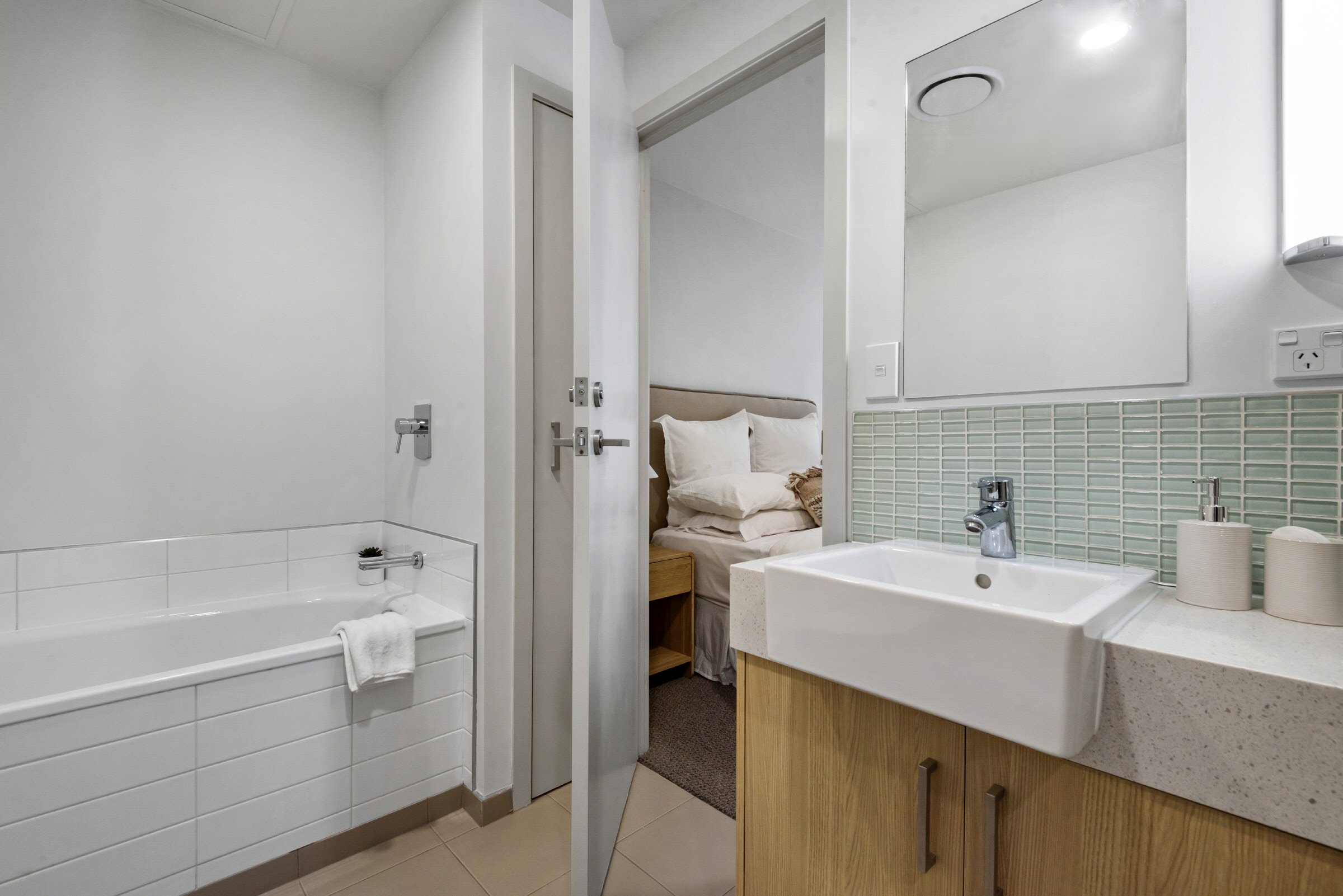 Tremont Apt-Unit 210-26-Low res.jpg