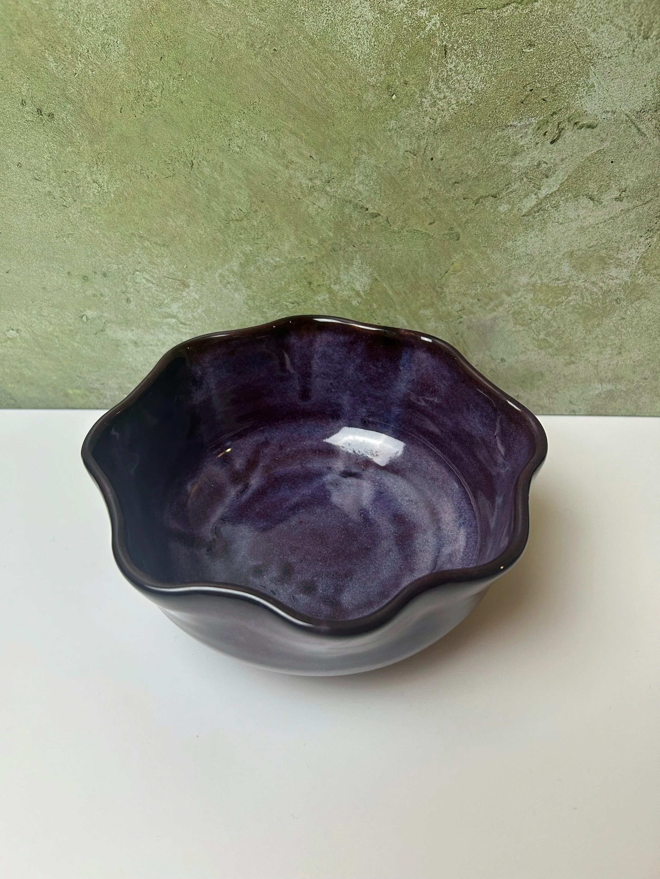 Wavy Rim Bowl