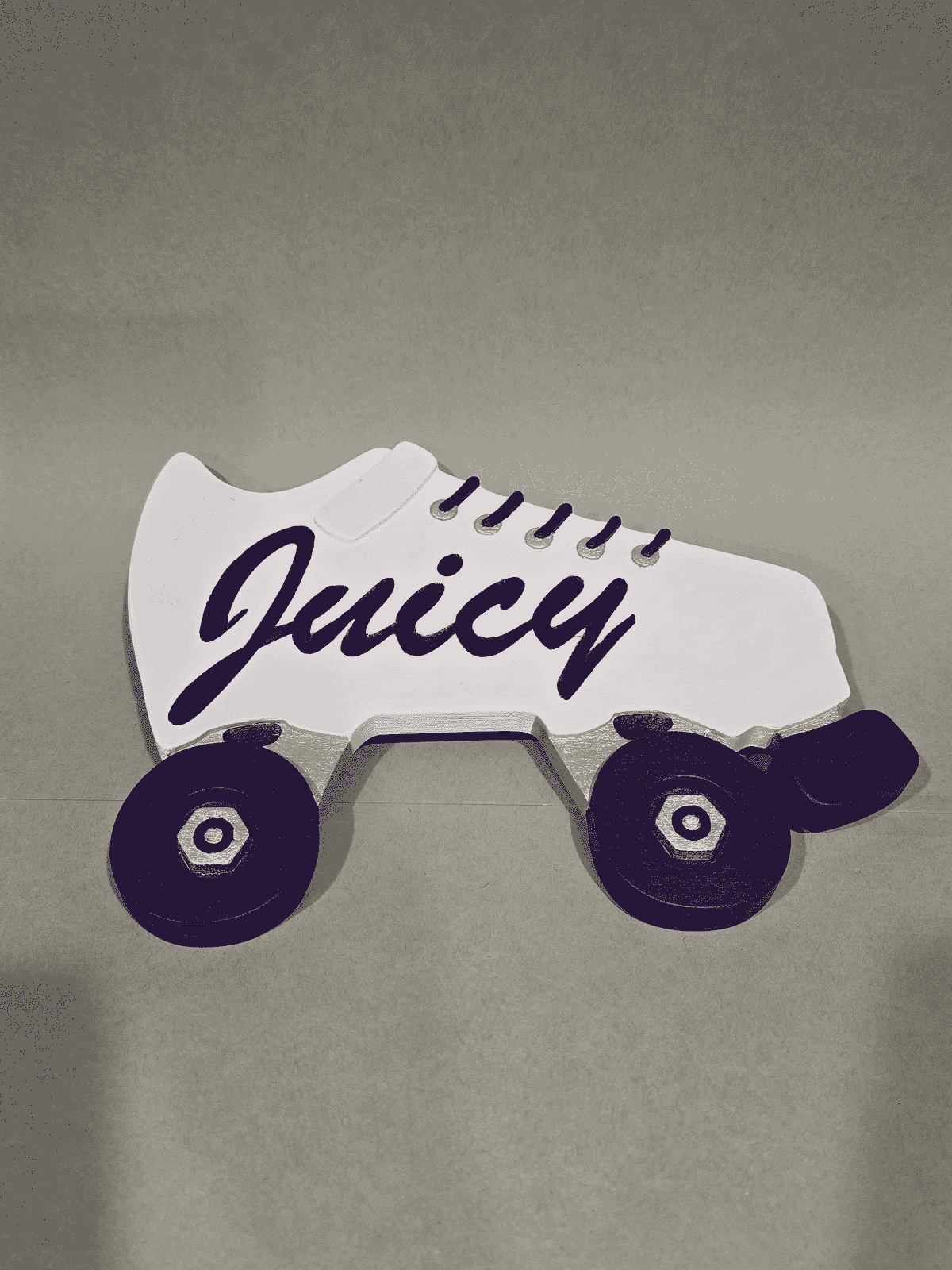 Low-Top-Personalized-Roller-Skate-cmpr.png