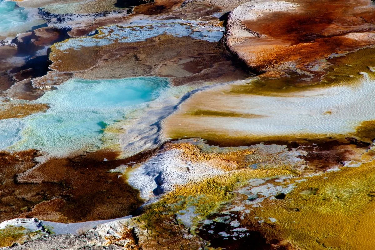 Thermal Abstract – Mineral Pool