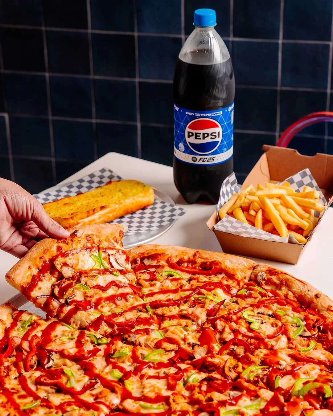 PIZZA DEALS BRISBANE - THE CLOSE KNIT CREW
