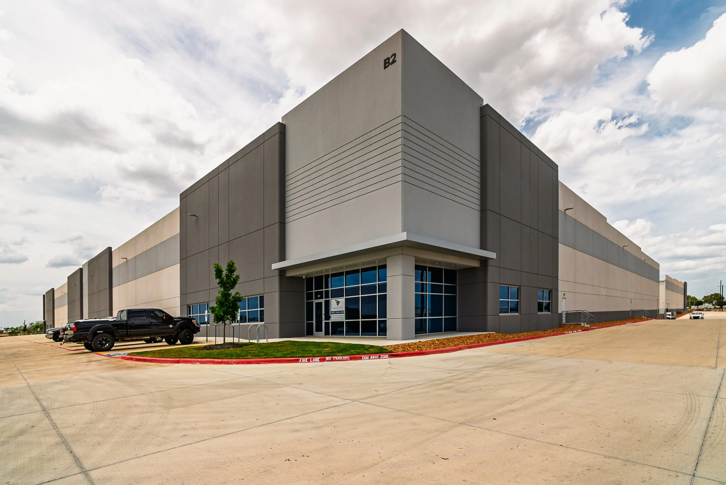 Mid-Century Building 2.jpg