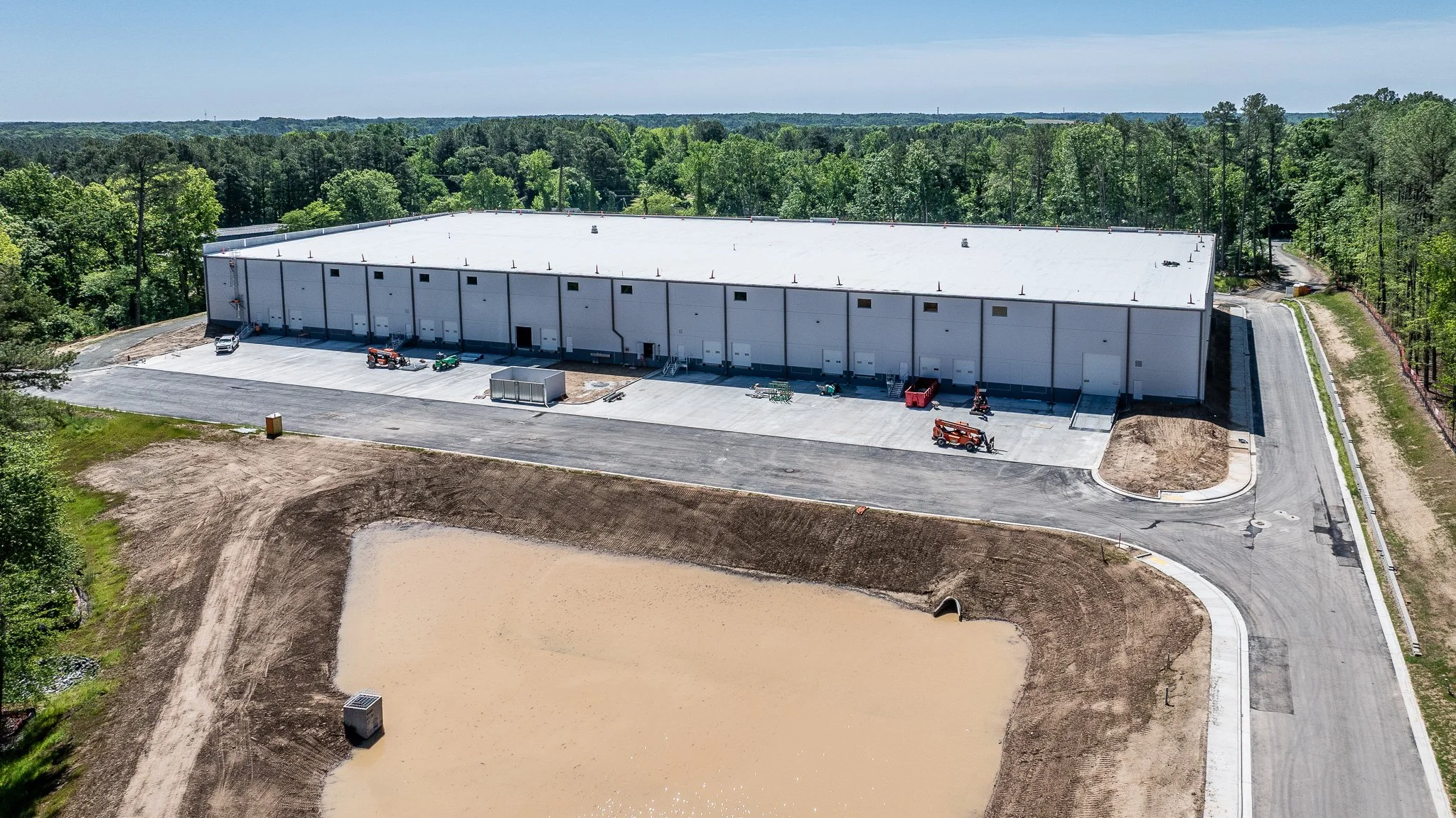 Building H - Available for Lease - Docks.jpg