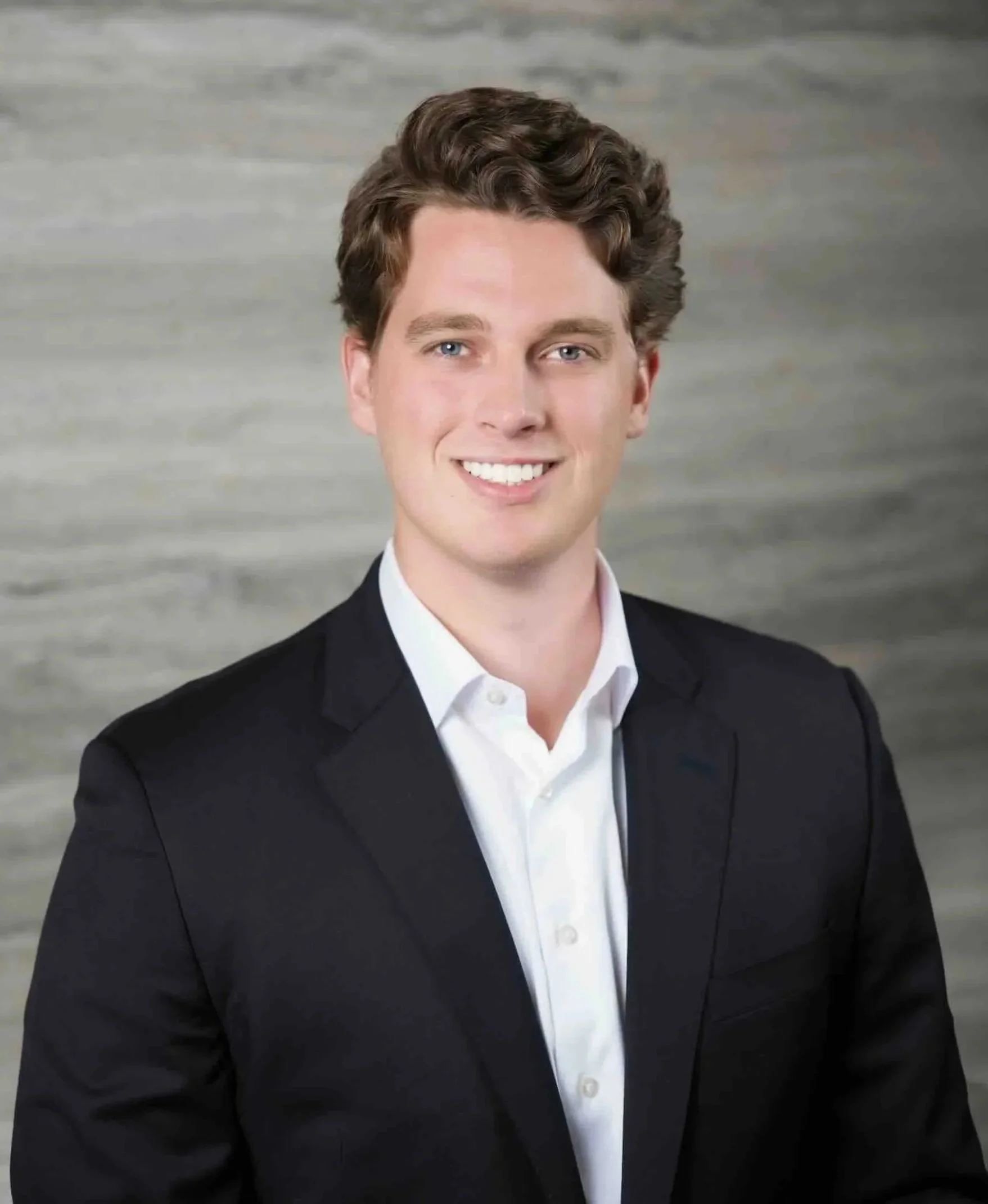 William Hirtz | Leasing Associate. Welcome Realty Advisors | Welcome Group