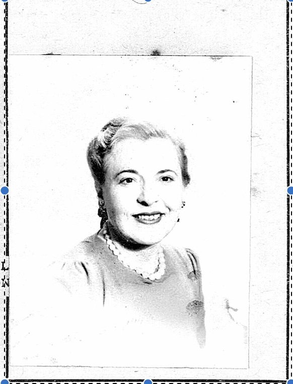 Sandra Miller (Shecter) Passport Photo
