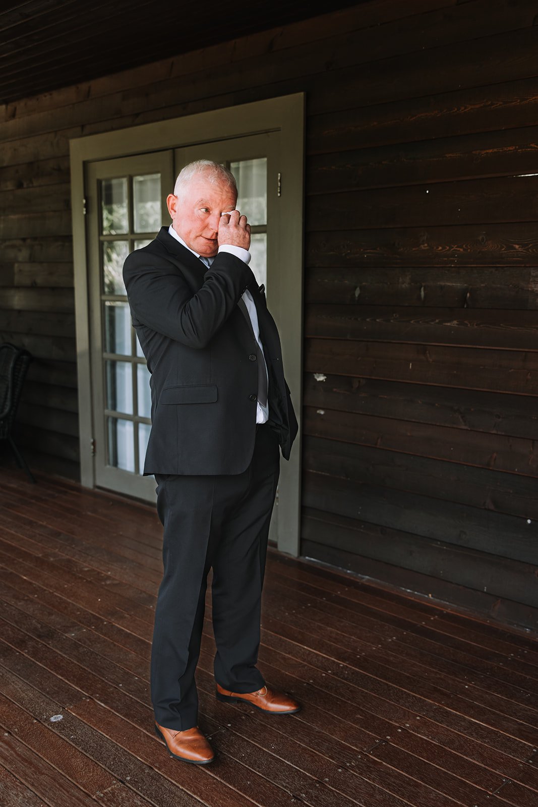 Hannah & Kipp wedding prep photo 507 – captured by Nicole Butler, Hunter Valley wedding photographer NSW