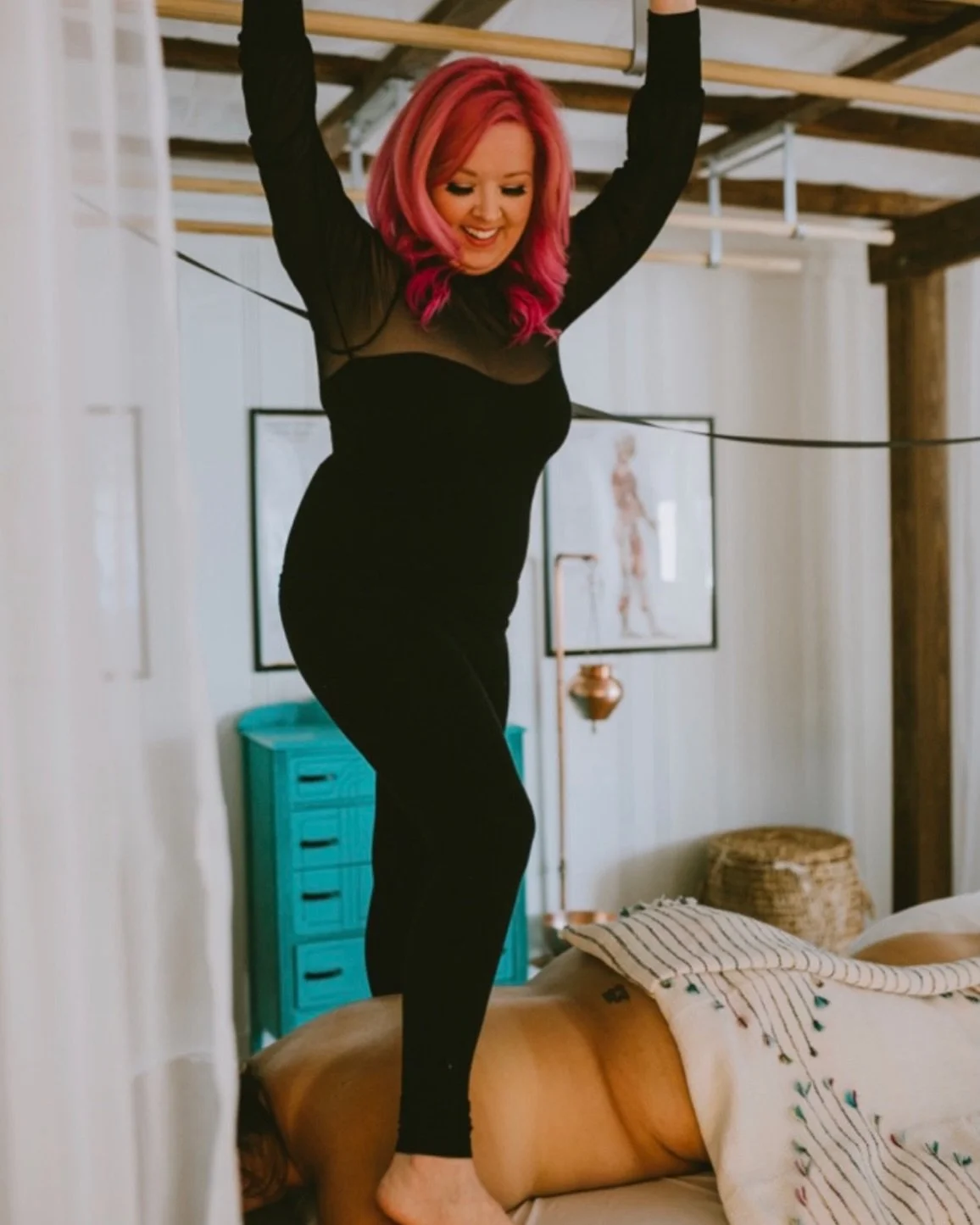 FAQ about Barefoot Massage:

Q: I either haven&rsquo;t had formal training in barefoot massage or have only taken a Basic&rsquo;s class but I want to do 2 footed strokes so I watch YouTube or Reels and just do what they do, is that okay?
A: At Deepfe