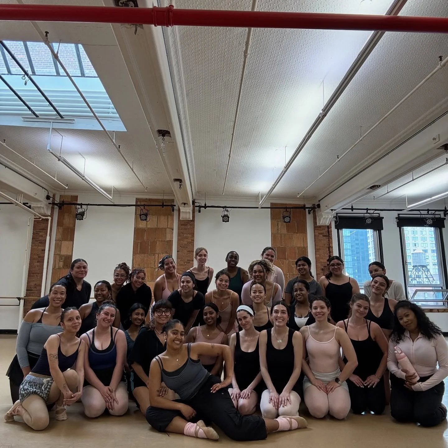 2 very full Saturday classes!!! 🦢🦢🎼 level 3 &amp; level 1! 💖 #balletbyb