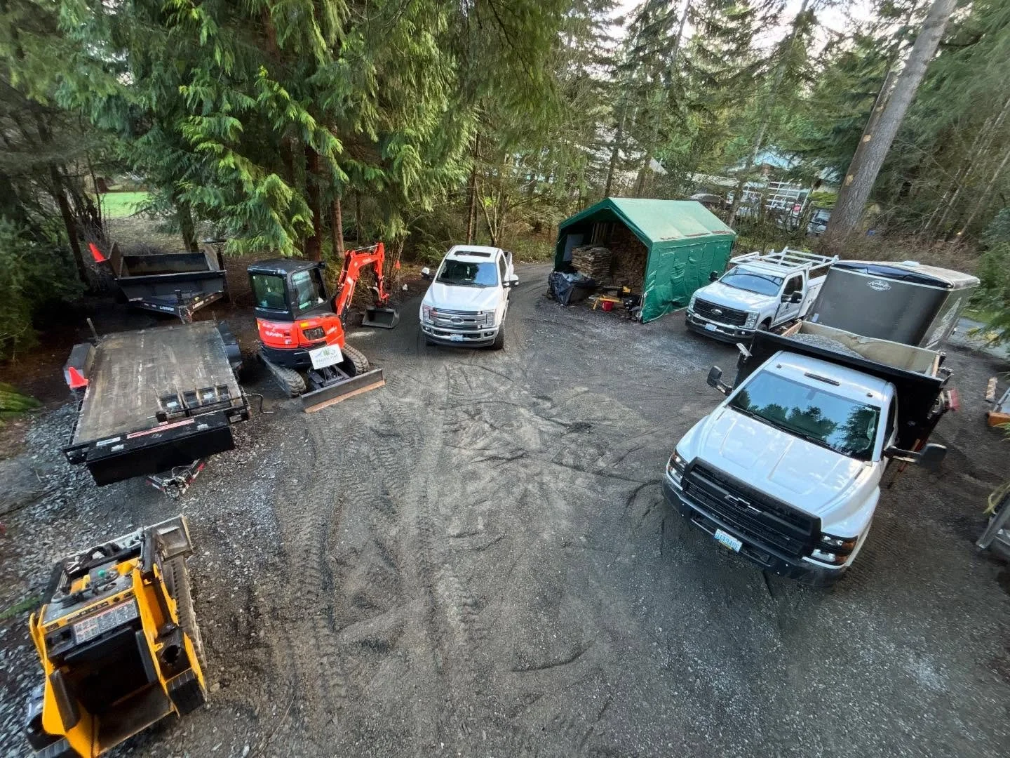 We got a new yard space! Over the past 3 weeks we&rsquo;ve been dialing in our new spot, creating inventory lists , color coding &amp; organizing trucks &amp; trailers and getting everything ready for the season. Prepared would be an understatement! 