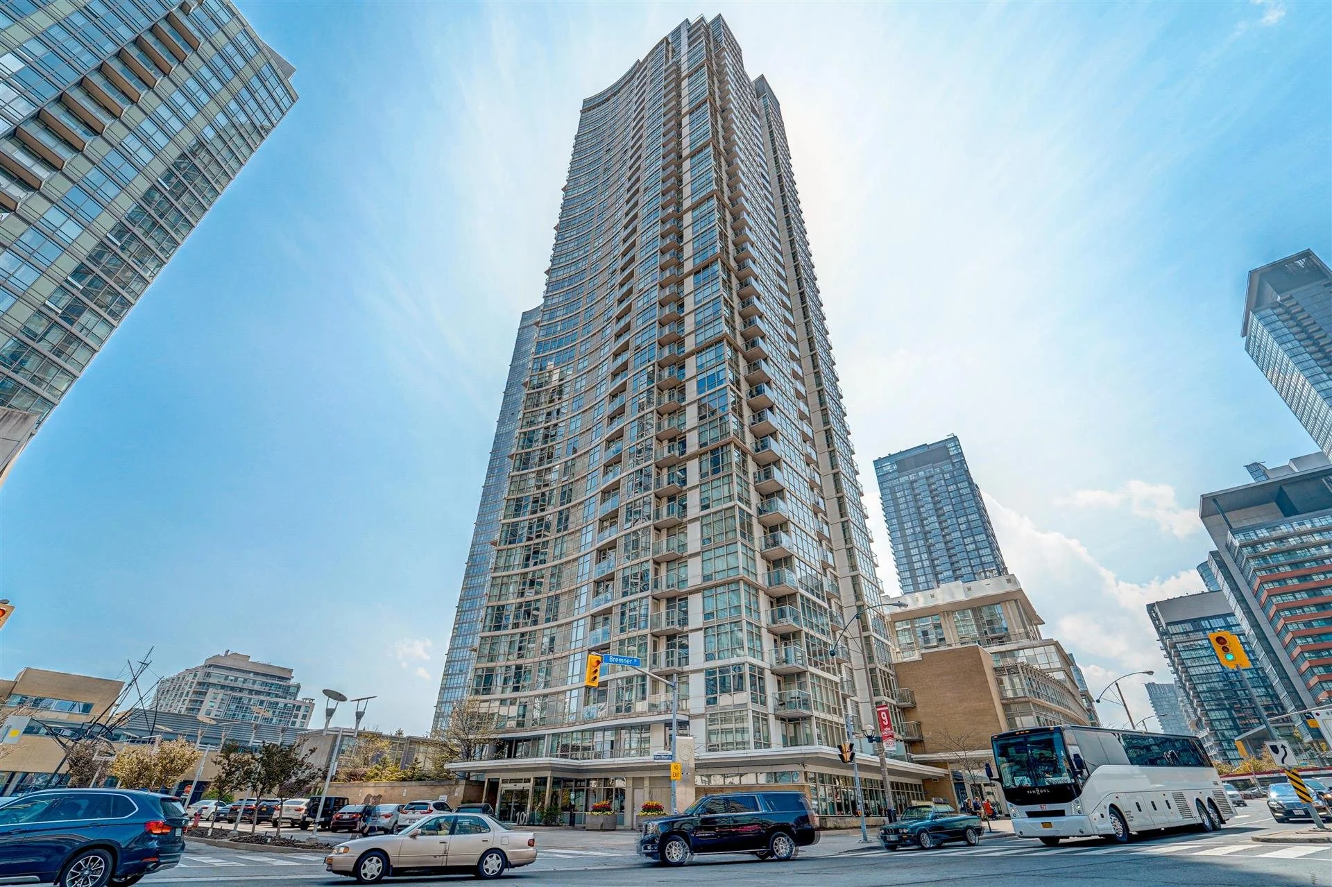 10 Navy Wharf Crt.jpg