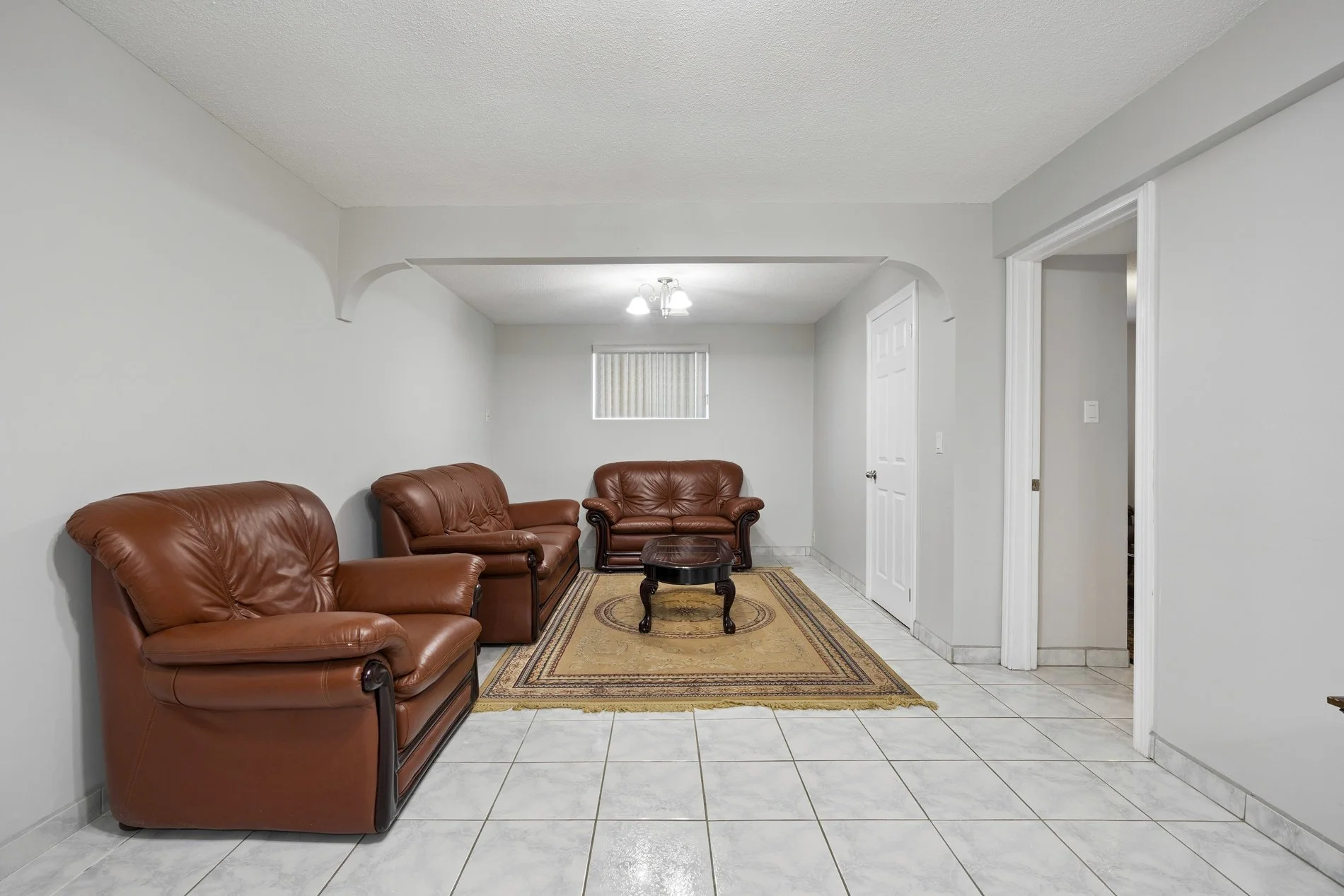 038_o3d_-_14_syndicate_ave_toronto-odyssey3d-038_390.jpg