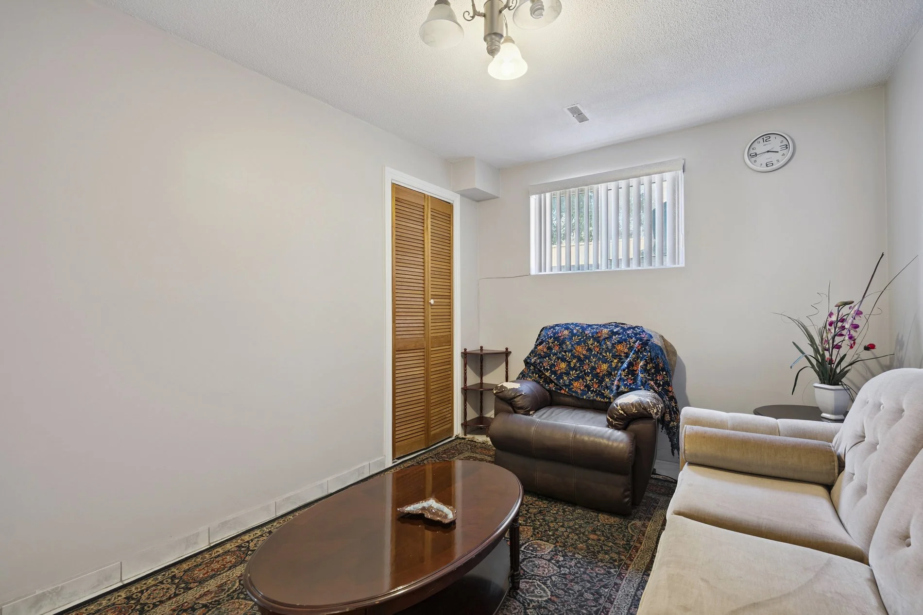 041_o3d_-_14_syndicate_ave_toronto-odyssey3d-041_756.jpg