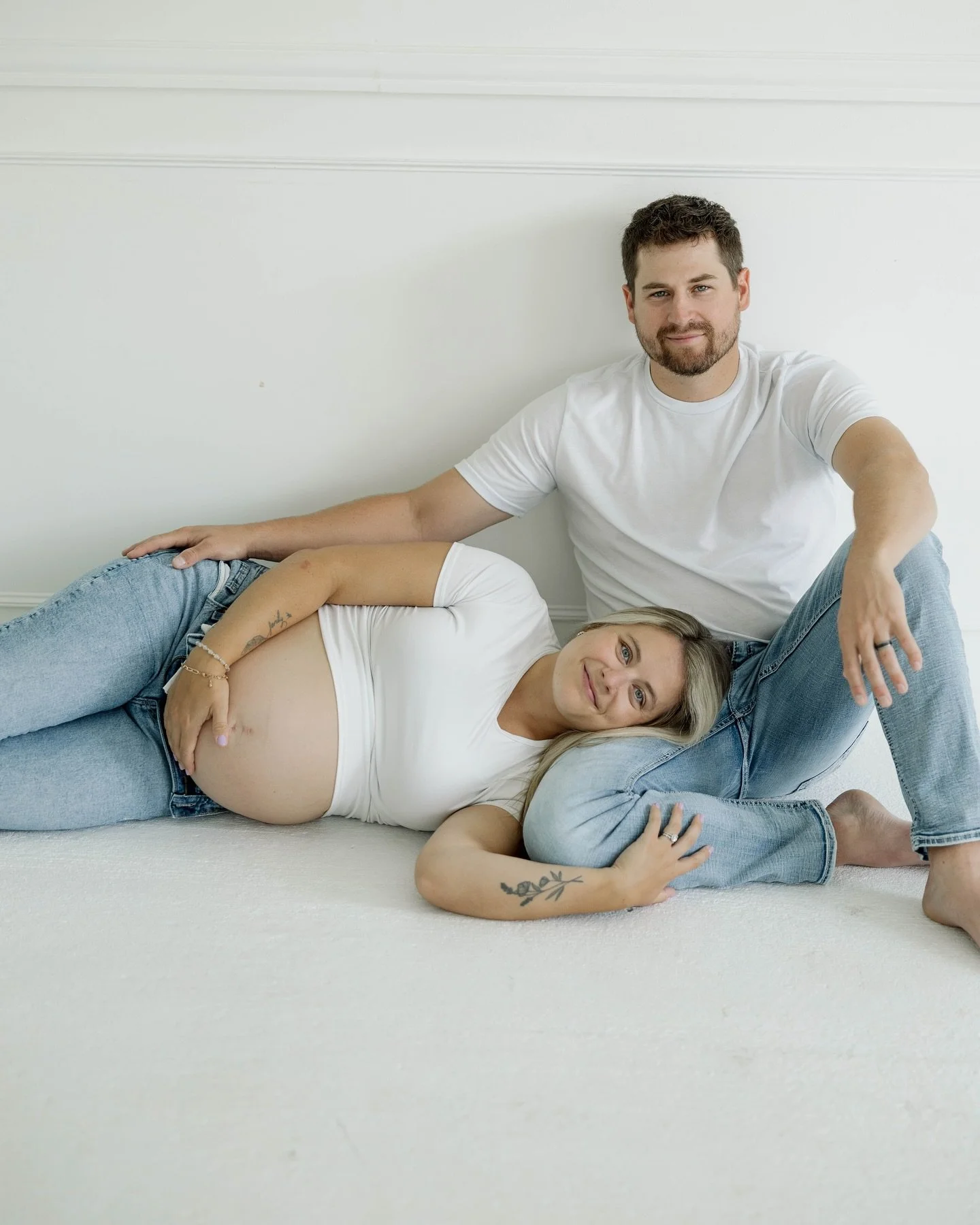 This is a special one. Jaiden &amp; Mason you are going to make the most amazing parents. I can&rsquo;t way to see your family grow and watch as this little baby is spoiled with so much love🤍 

#mncentralnewbornphotographer #minnesotaphotographer #m