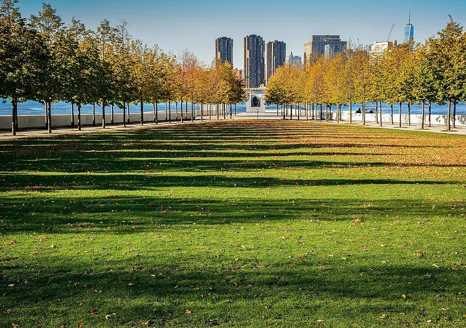 Guided Walking Tour of FDR Four Freedoms Park on Roosevelt Island&nbsp;(and ride the Roosevelt Island Tram) - HCUND Coordinator: Elisa Wadham