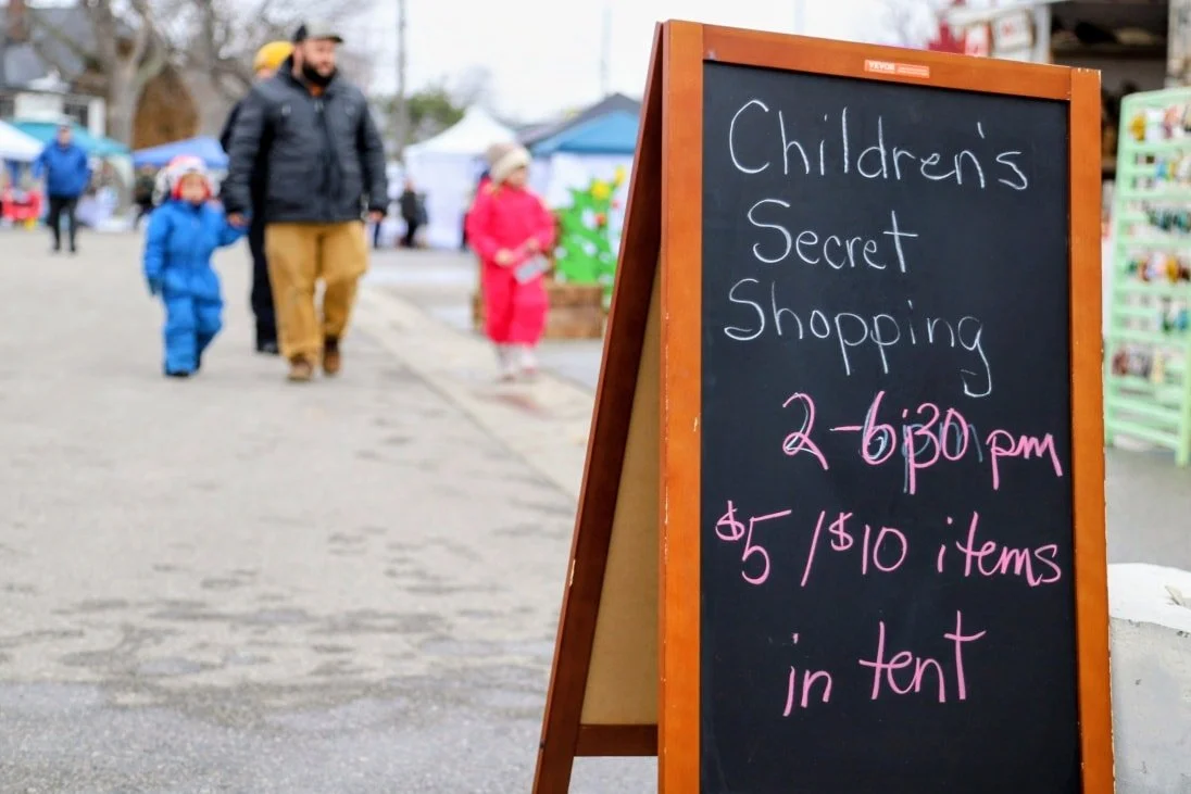 The Blenheim Christmas Market is on right now until 7 pm at the Talbot Trail Place park in the downtown.

Lots of vendors to shop from, including a special kids secret market! Plus, when you're done at the event, you can explore shopping in beautiful
