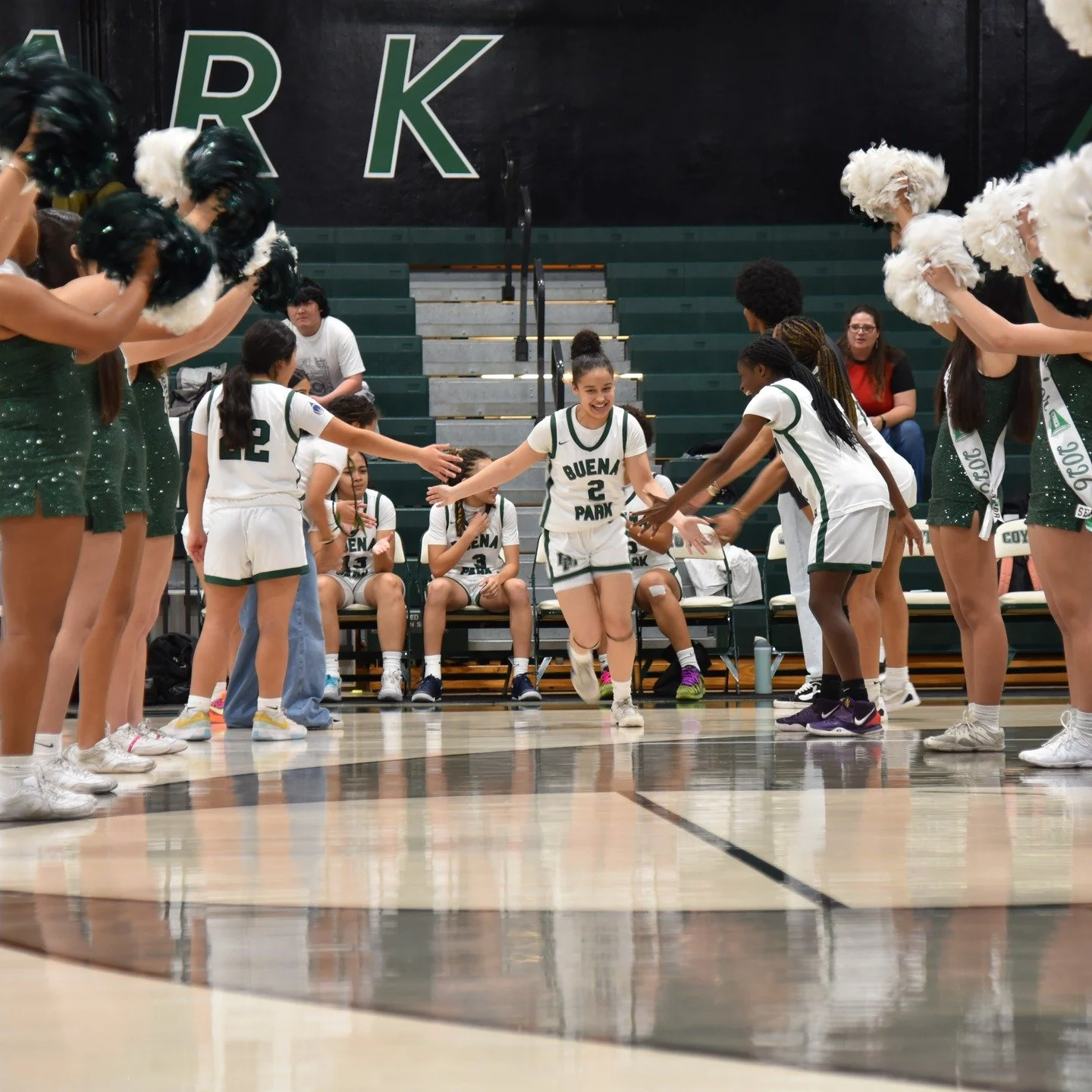 @bpgirlsbasketball vs @valenciatigersgirlsbasketball February 3, 2026. A great win for Buena Park on their senior night 72-38 @dbelegacy @cifss #buenapark #orangecountyphotographer #basketball #riversidephotographer #sportsphotography #girlsbasketbal
