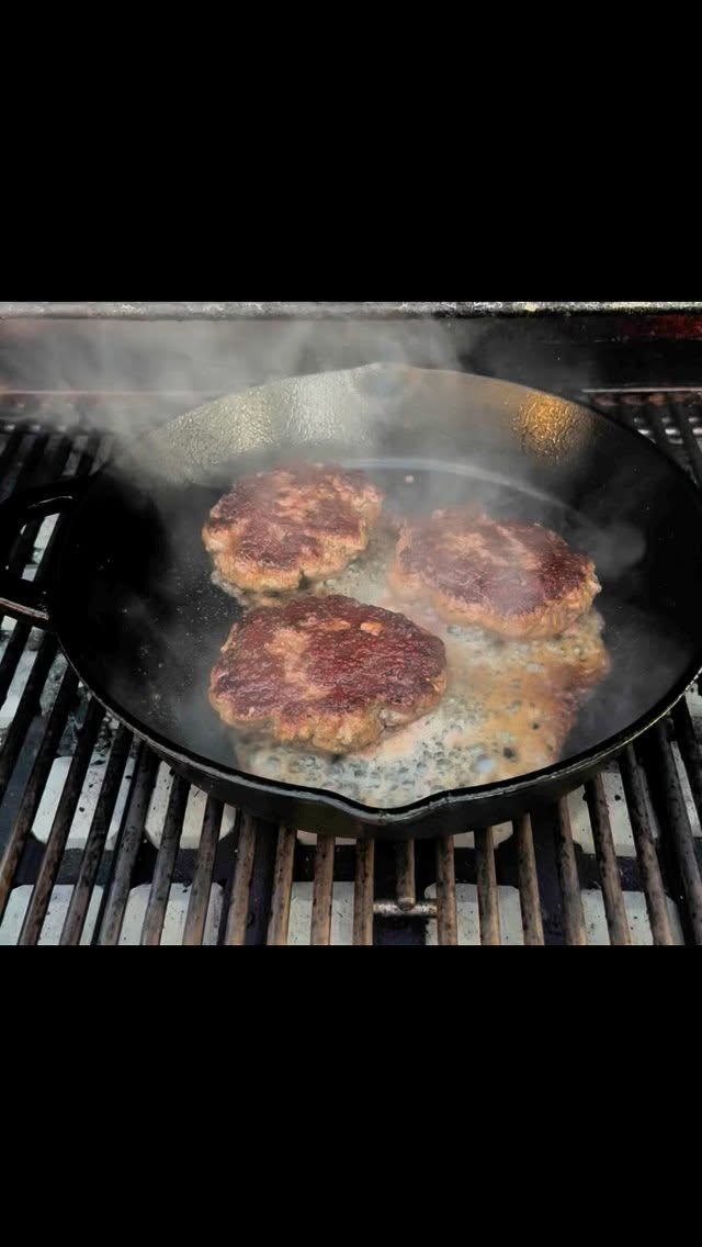 Forgot to post this one from Friday night. The sights and sounds of burgers sizzling in the skillet are all that’s needed here! Add manchego cheese and grilled onions to top it off. #castironskilletguy #castironskillet #castiron #burger #man