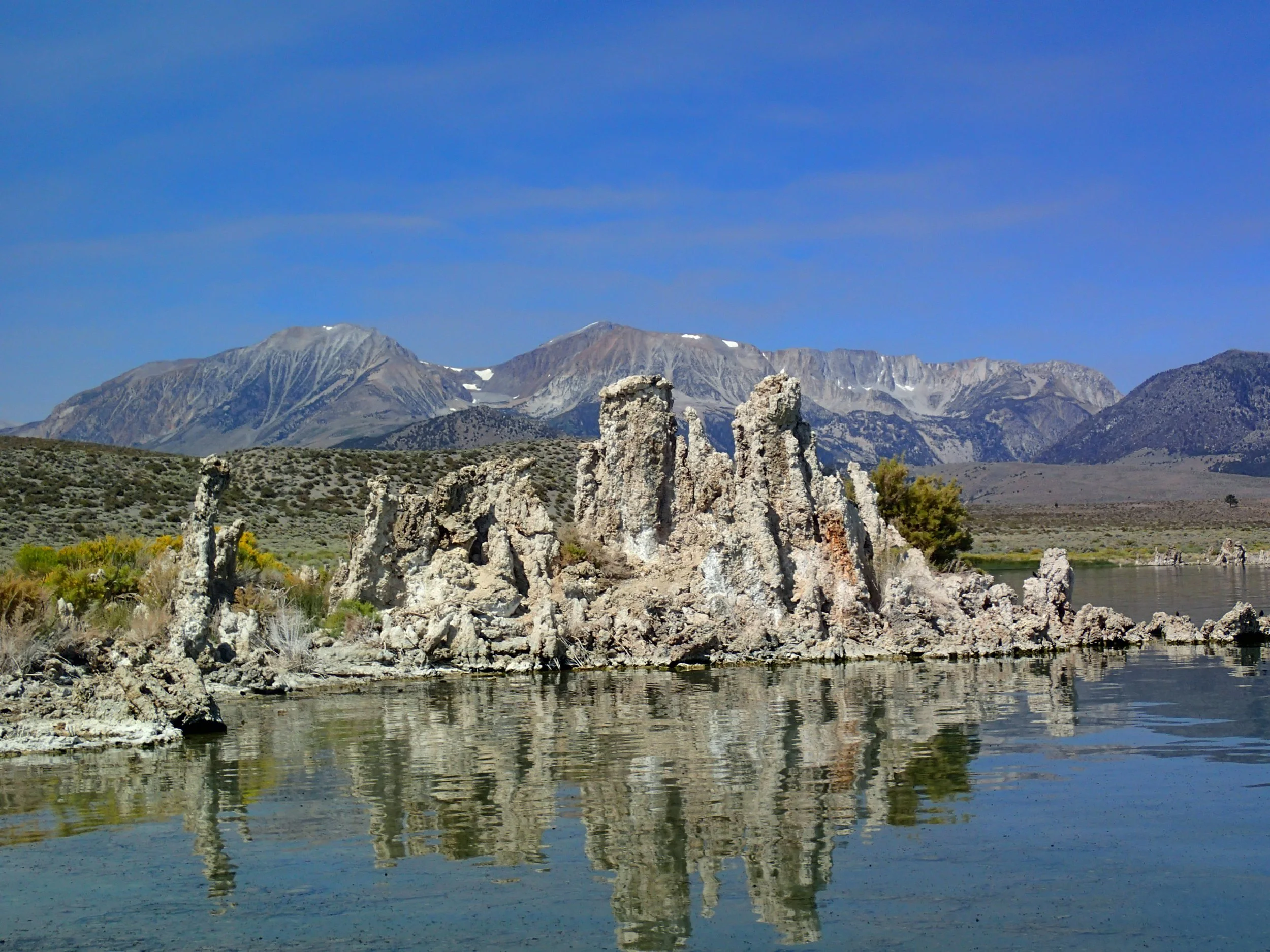 Mono Lake Tufa State Natural Reserve