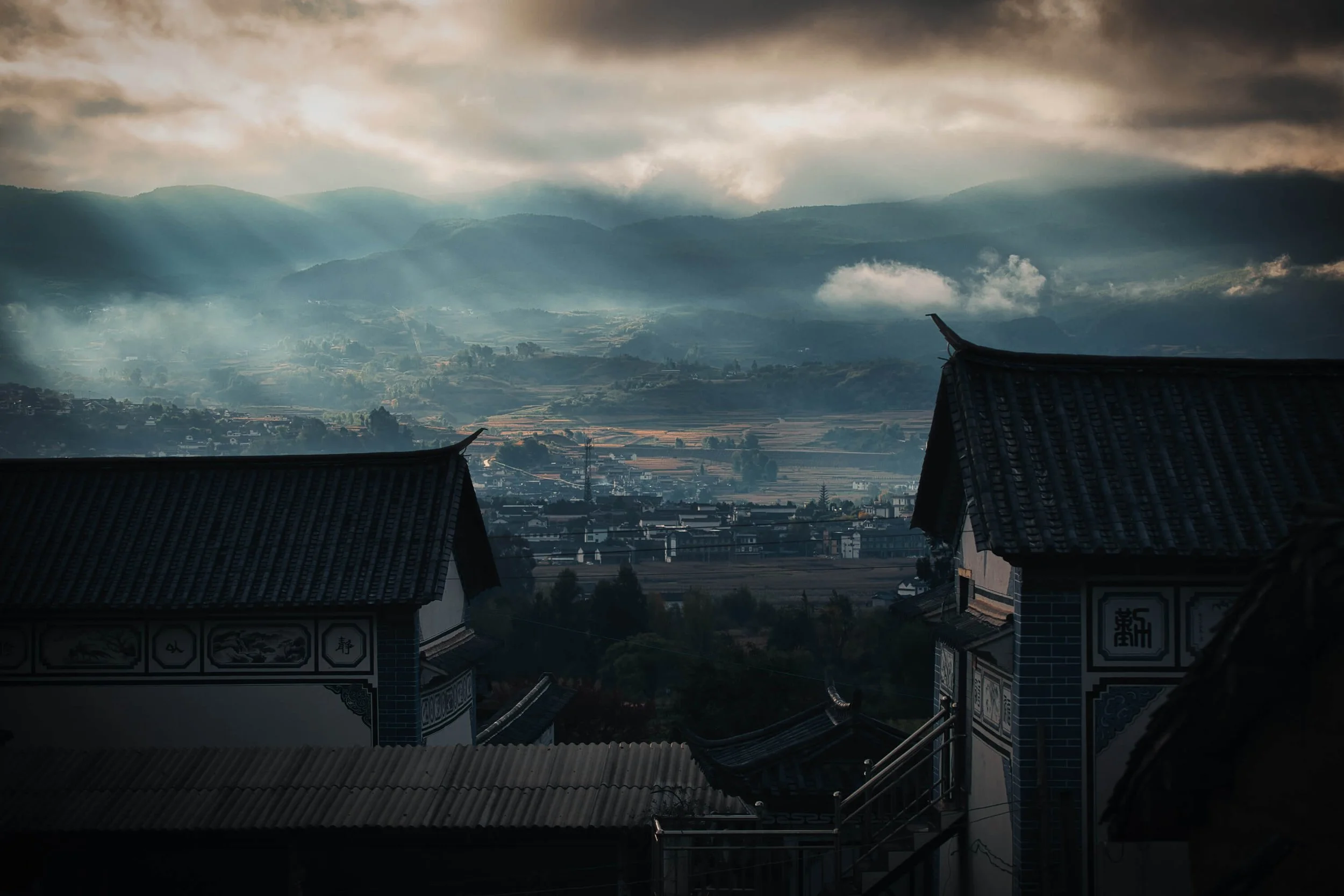 yunnan-shaxi-2022-8-nove-byvanie-skies-13.jpg