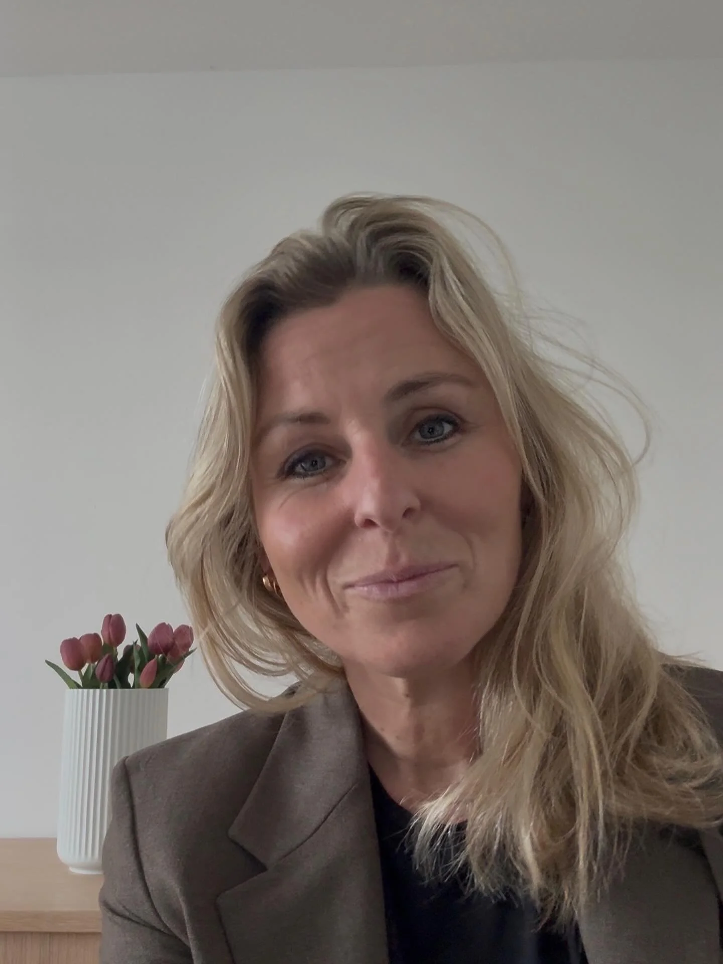 Det er ikke dig - det er din mentale programmering.

Sub:Mind Release er nu &aring;bent. Hj&aelig;lp til selvhj&aelig;lp.

Vi tror ofte, at vi styrer vores liv bevidst.
Men meget af det, vi t&aelig;nker, f&oslash;ler og g&oslash;r, styres af ubevidst