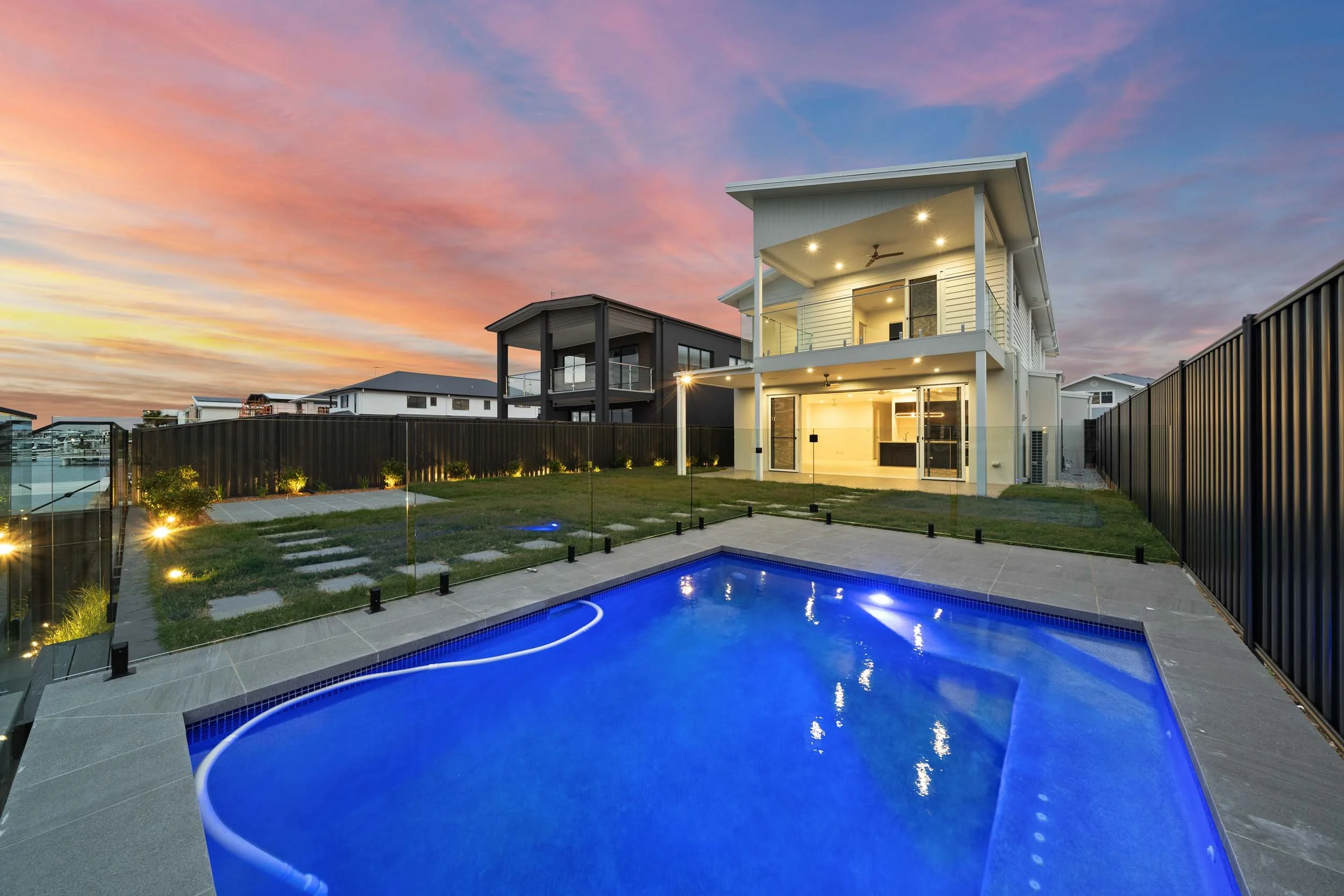 LOW RES 93 Aqua Street Newport 2023 TWILIGHT SHOOT 12.jpg