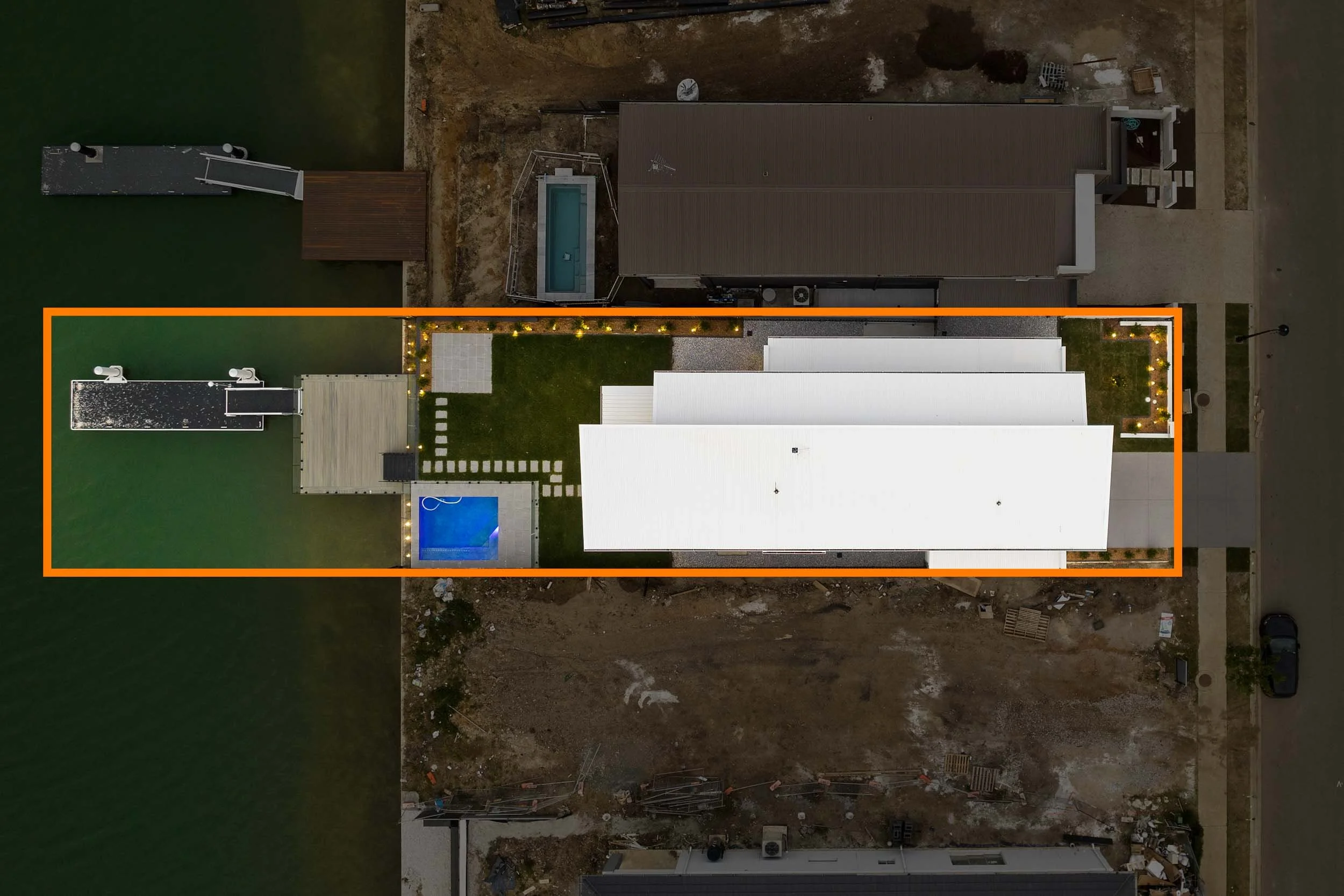 LOW RES 93 Aqua Street Newport 2023 TWILIGHT SHOOT 26.jpg