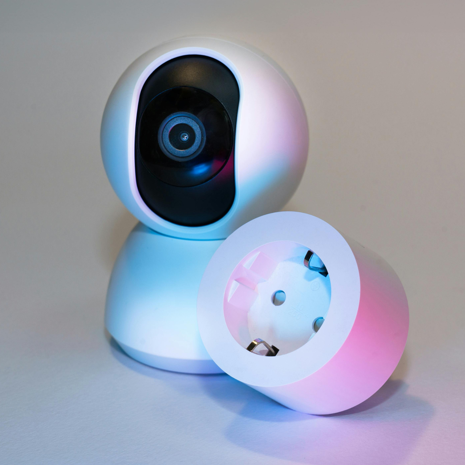 Wireless Security Camera - SecureEye